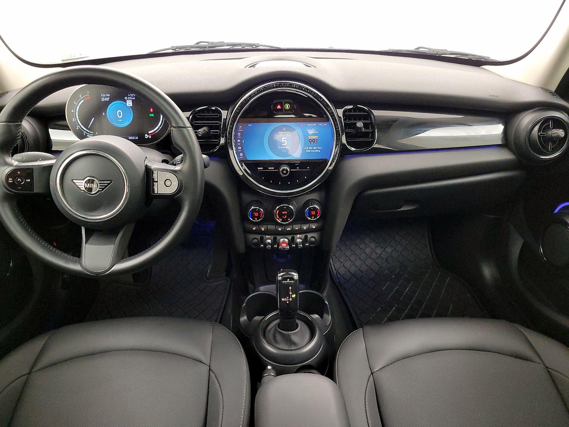 Thumbnail: 2024 MINI Cooper Hardtop - 9