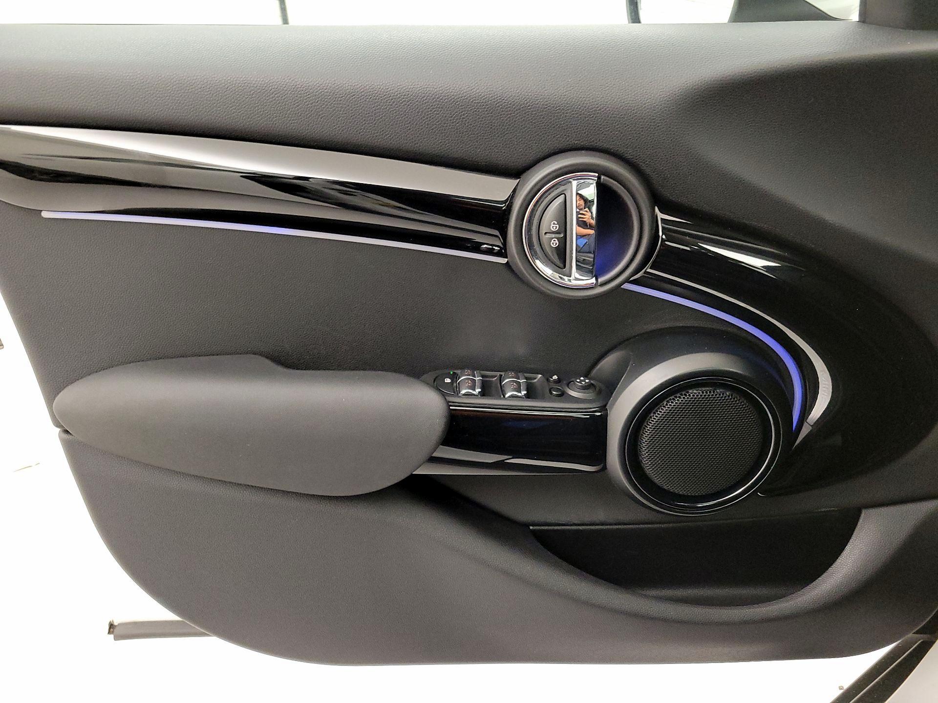 Thumbnail: 2024 MINI Cooper Hardtop - 12