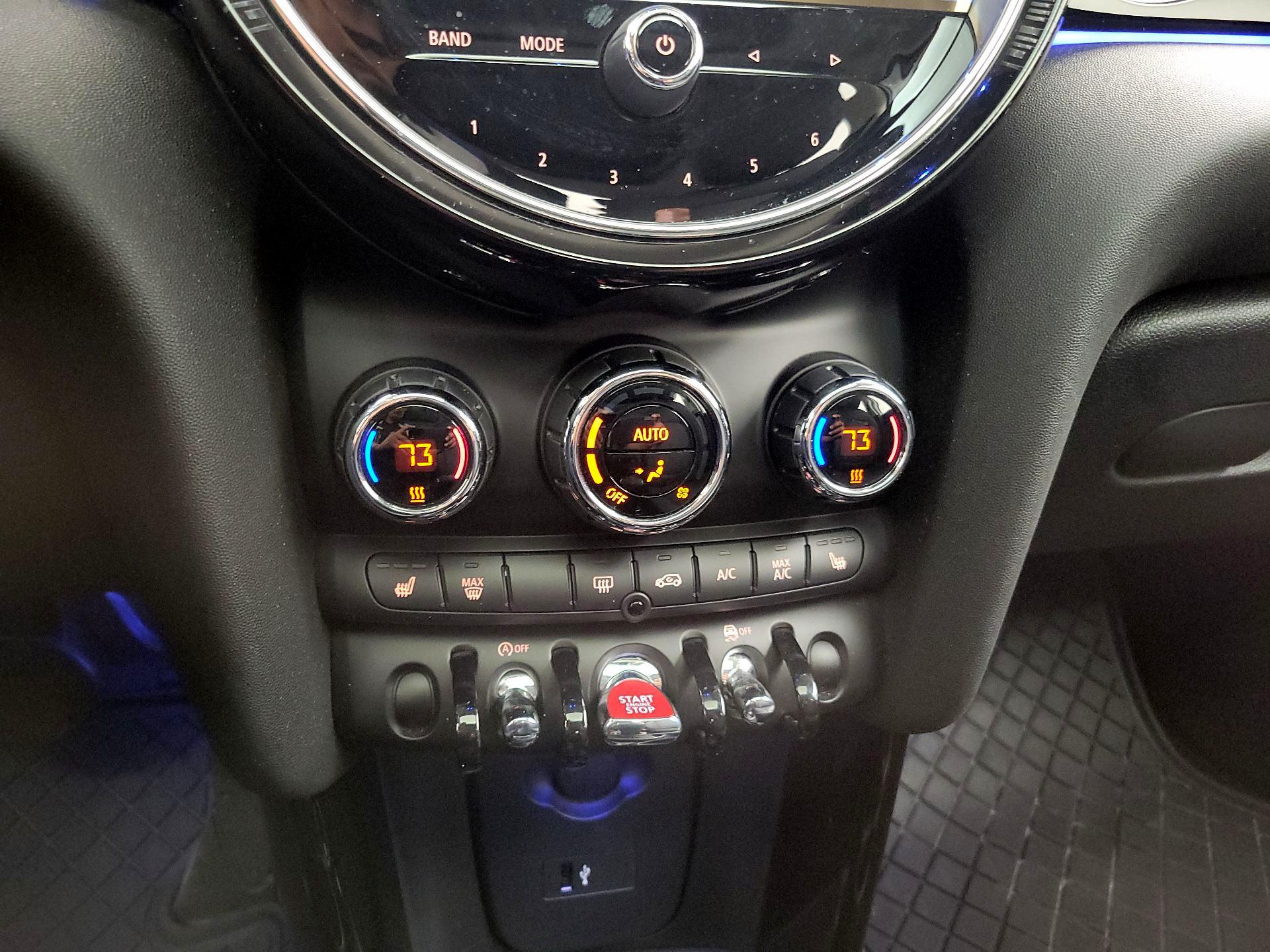 Thumbnail: 2024 MINI Cooper Hardtop - 17