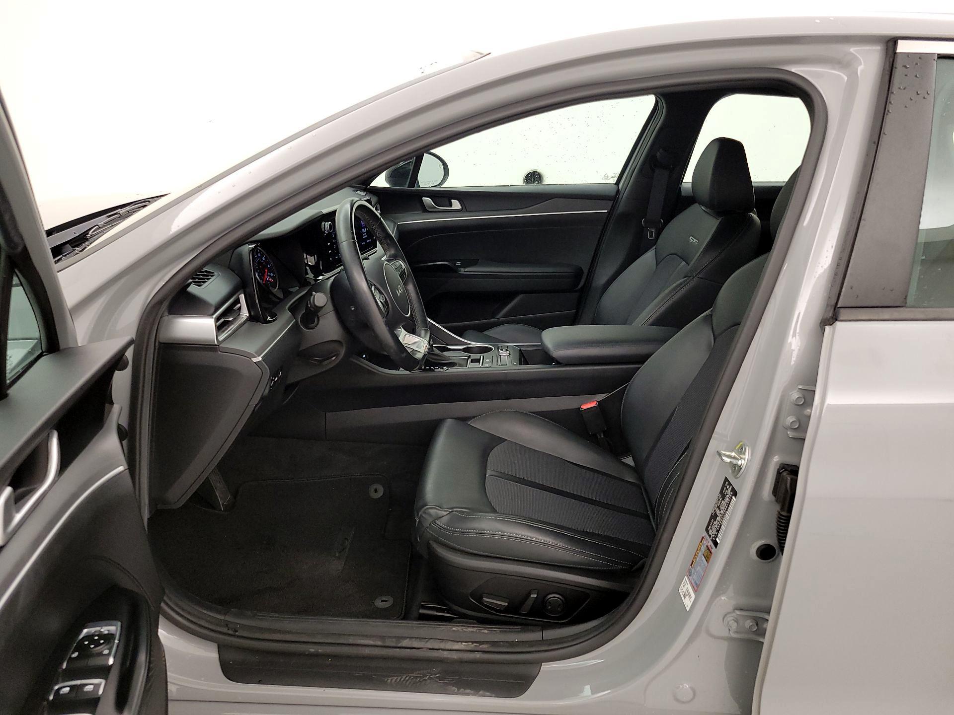 Thumbnail: 2022 Kia K5 - 11