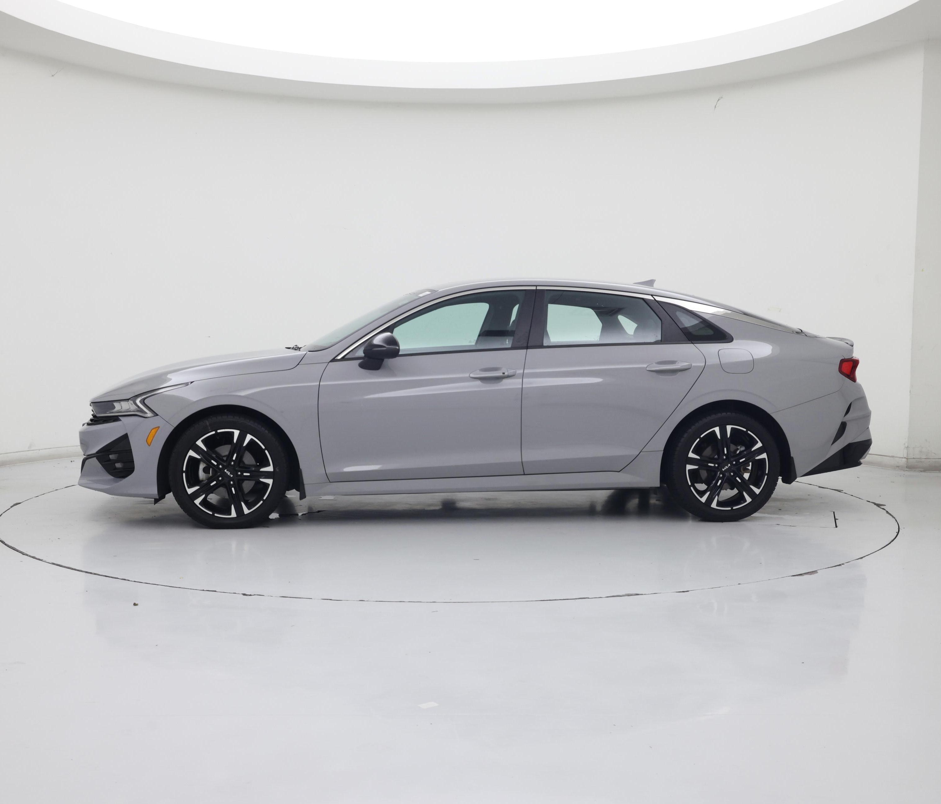 Thumbnail: 2022 Kia K5 - 3