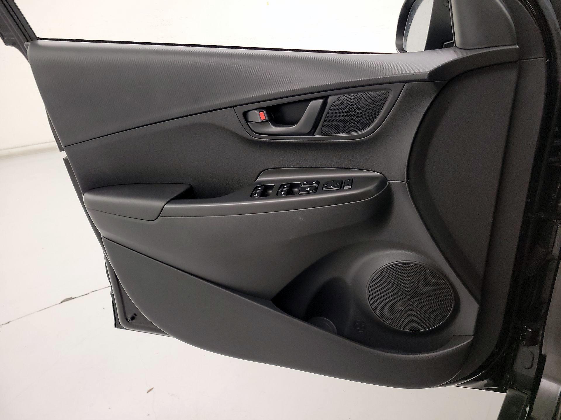 Thumbnail: 2023 Hyundai Kona - 12