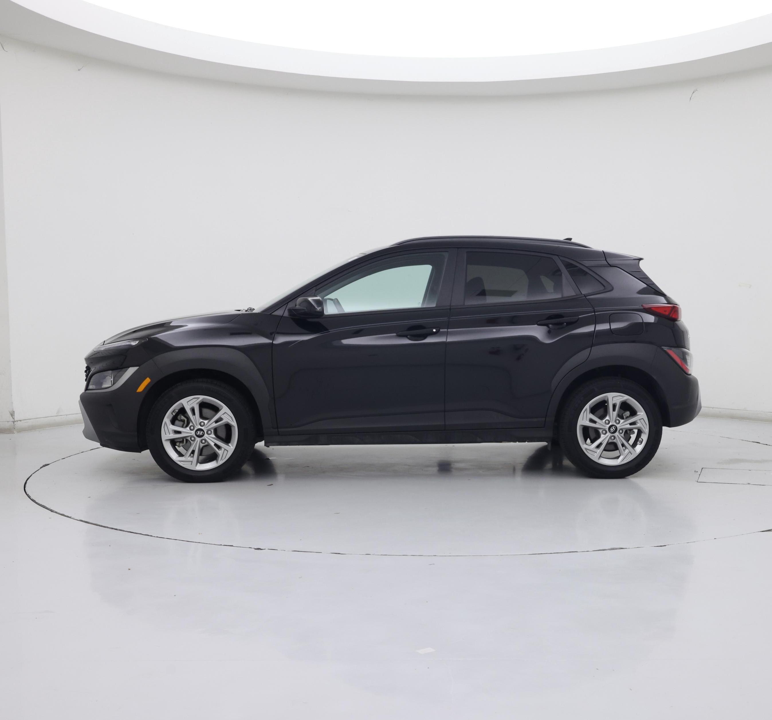 Thumbnail: 2023 Hyundai Kona - 3