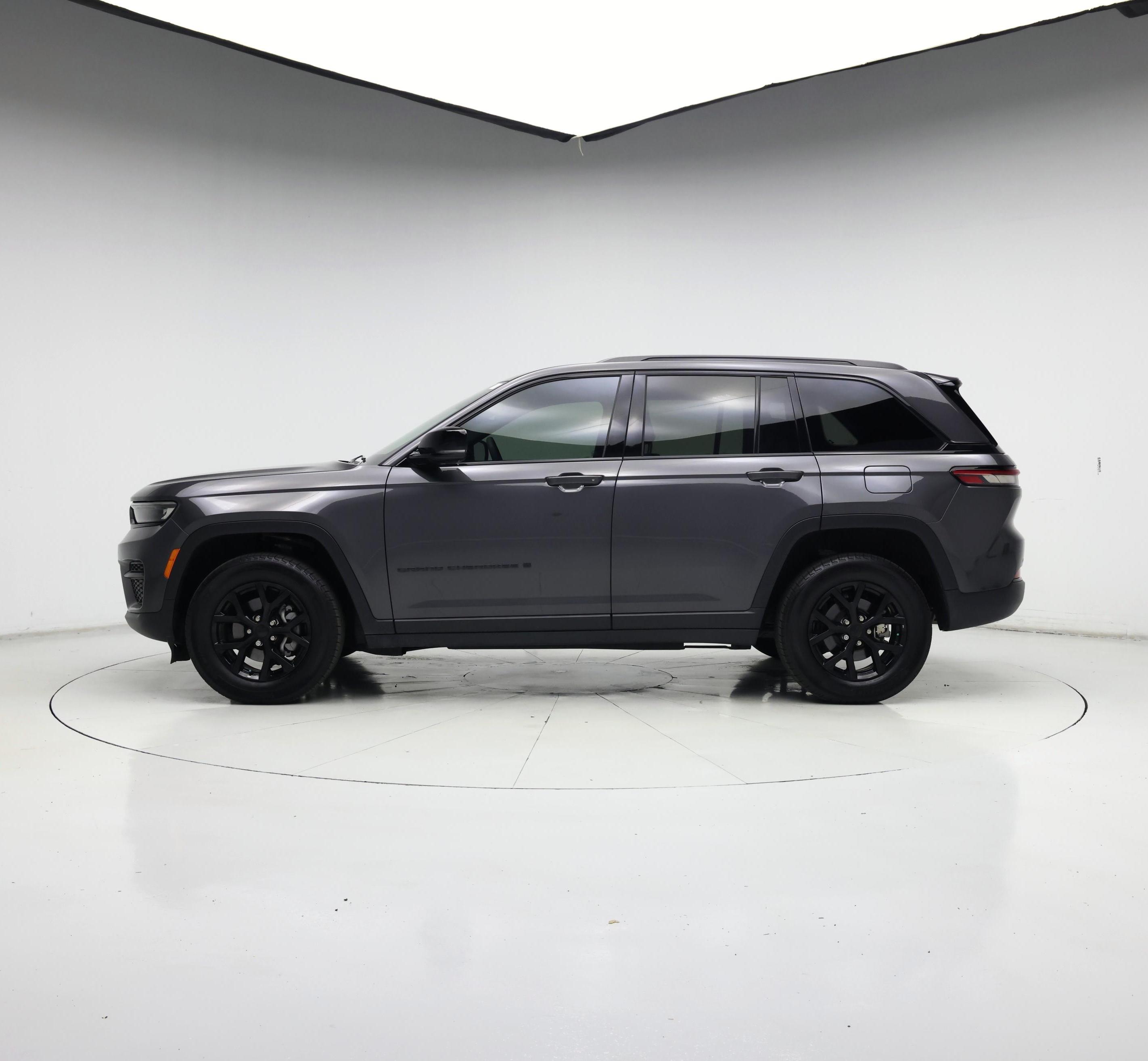 Thumbnail: 2024 Jeep Grand Cherokee - 3