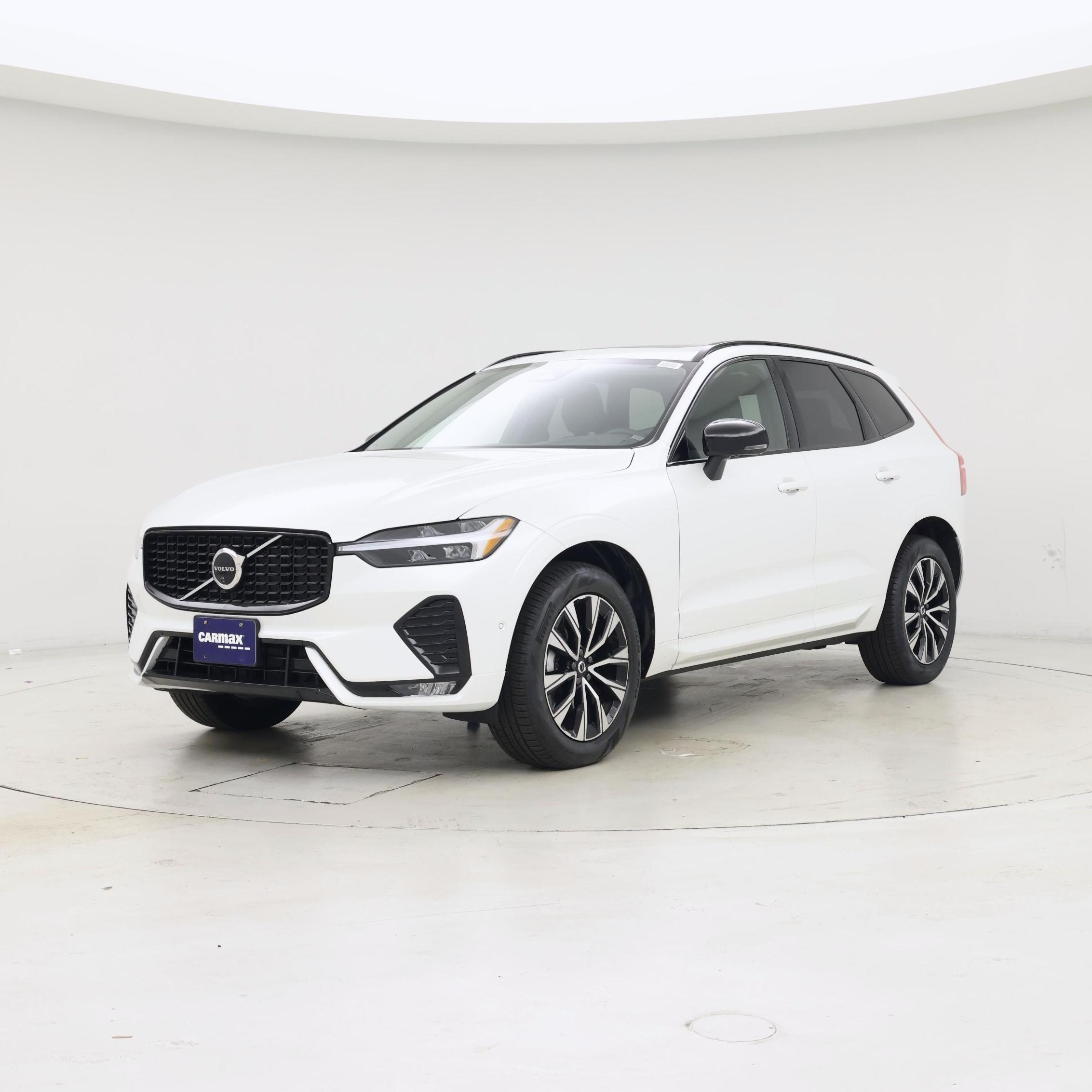 Thumbnail: 2025 Volvo XC60 - 4
