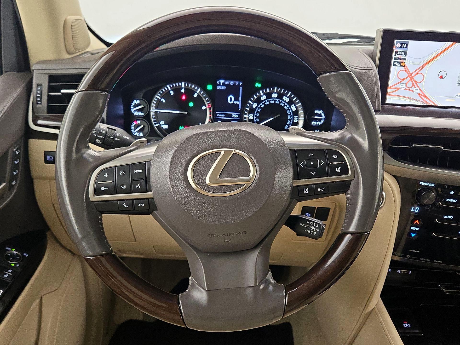 Thumbnail: 2018 Lexus LX - 10