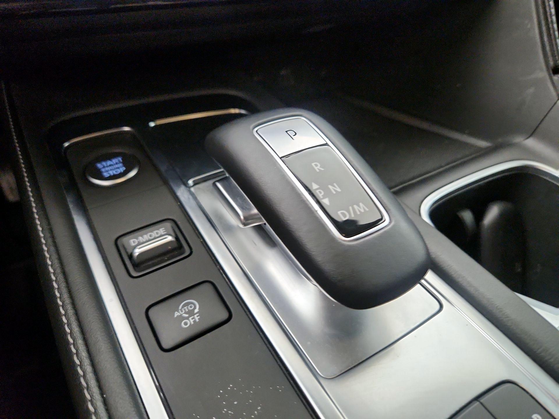 Thumbnail: 2022 INFINITI QX60 - 17