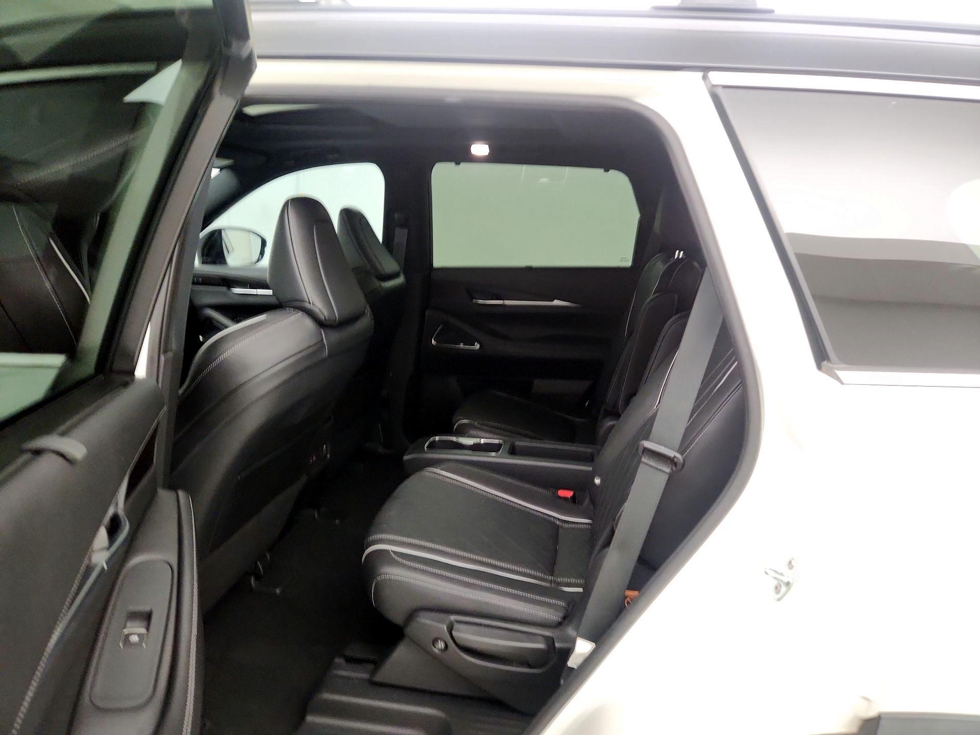 Thumbnail: 2022 INFINITI QX60 - 20