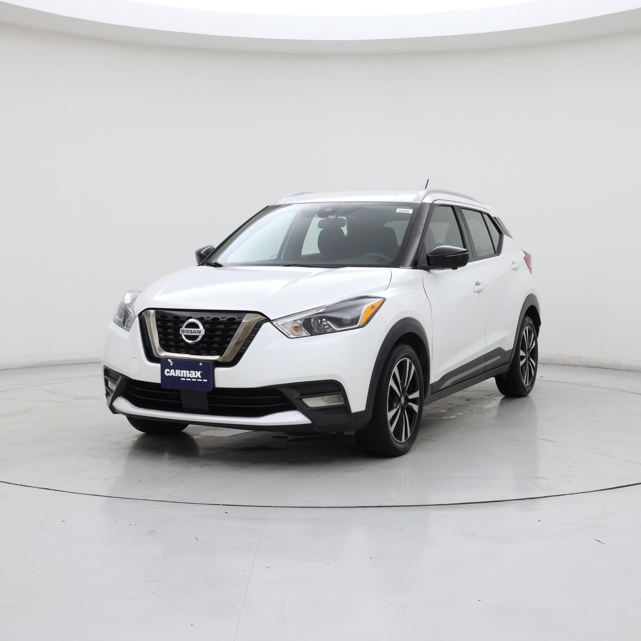 Thumbnail: 2020 Nissan Kicks - 4