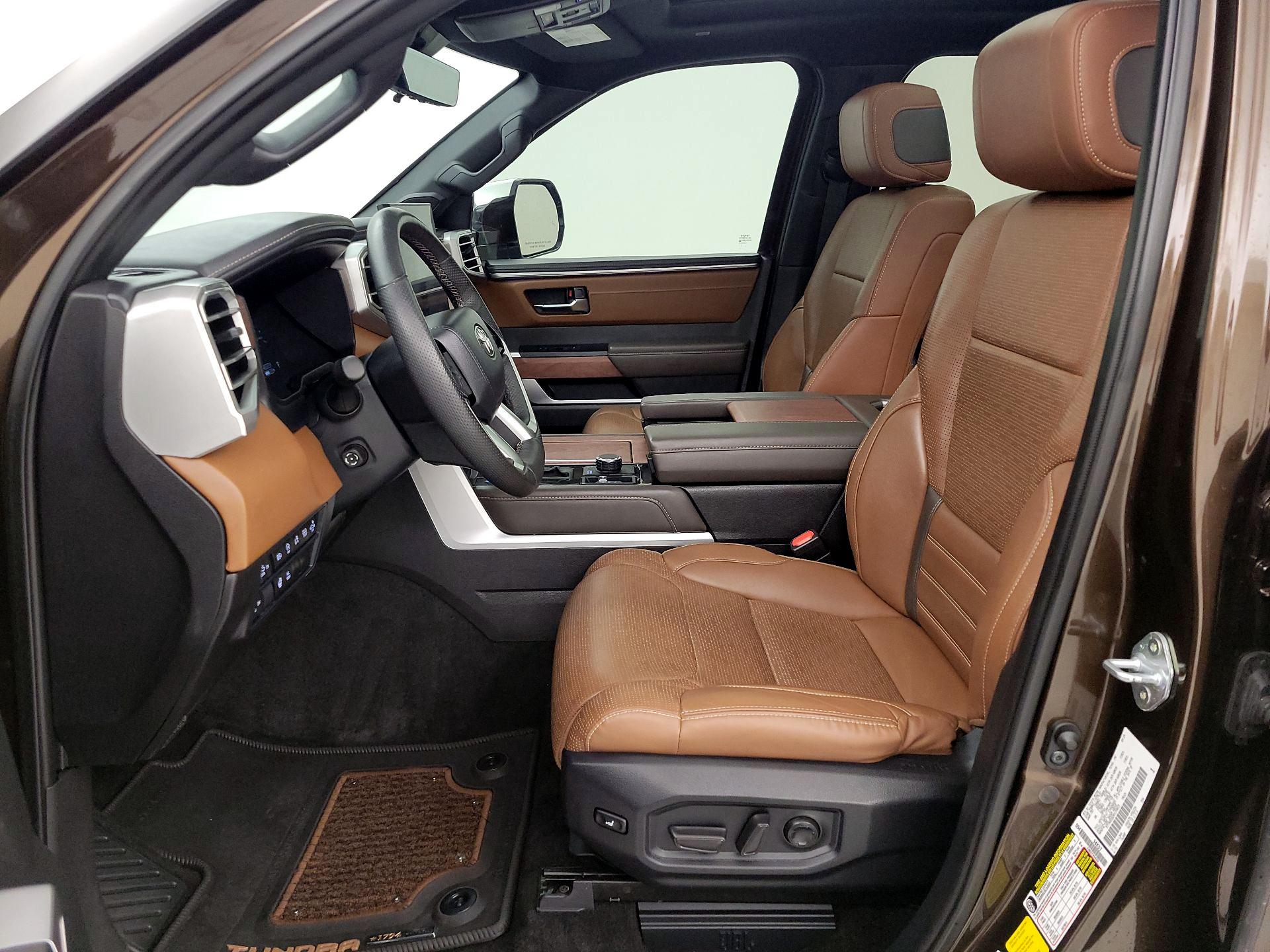 Thumbnail: 2024 Toyota Tundra - 11