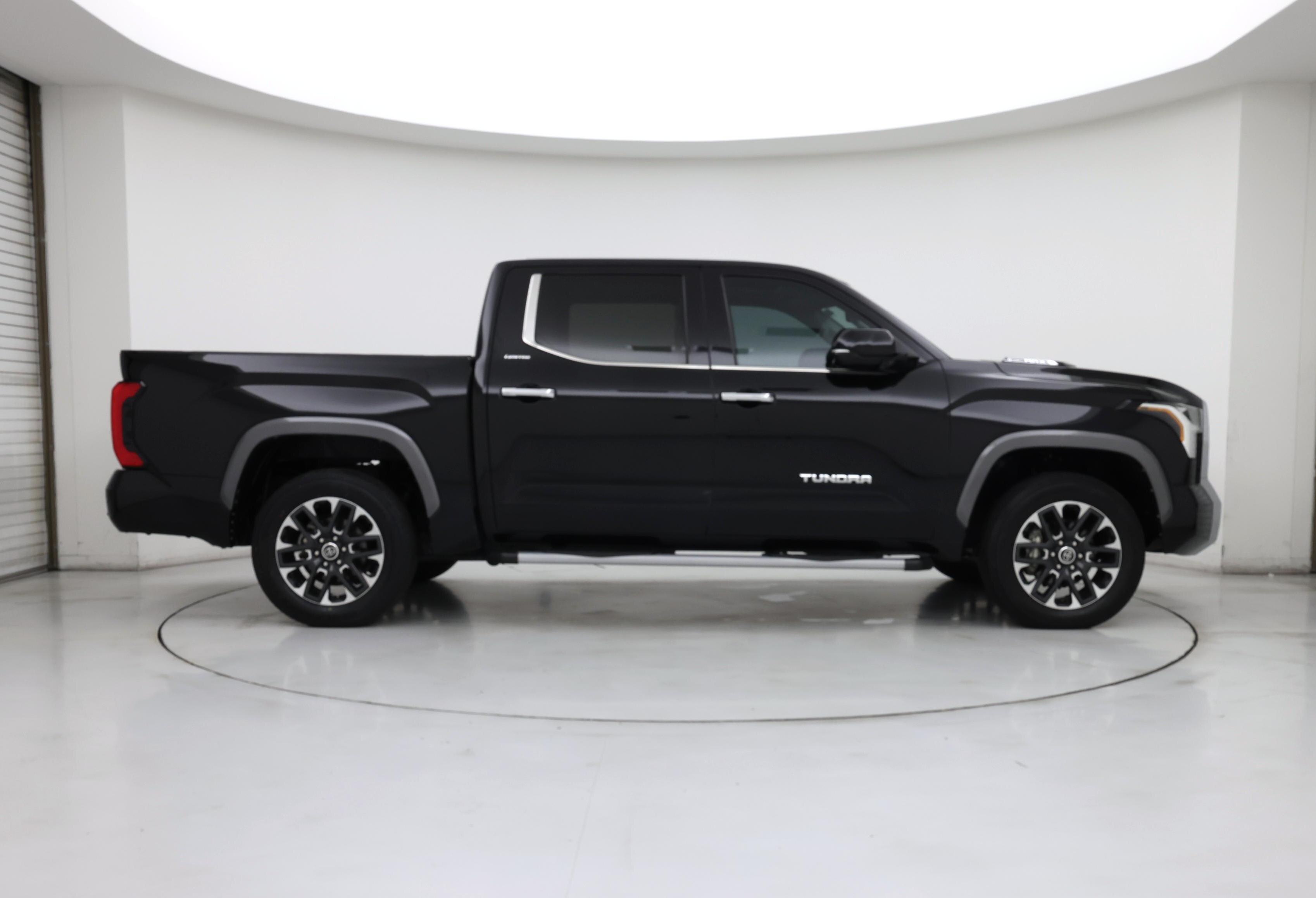Thumbnail: 2024 Toyota Tundra - 7