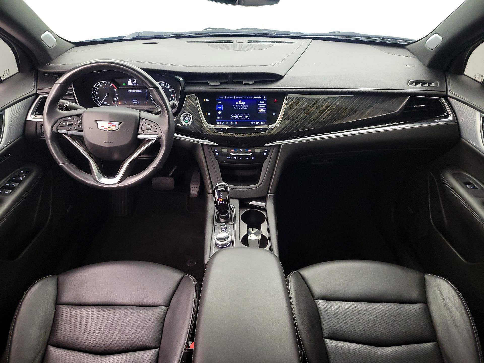 Thumbnail: 2022 Cadillac XT6 - 9