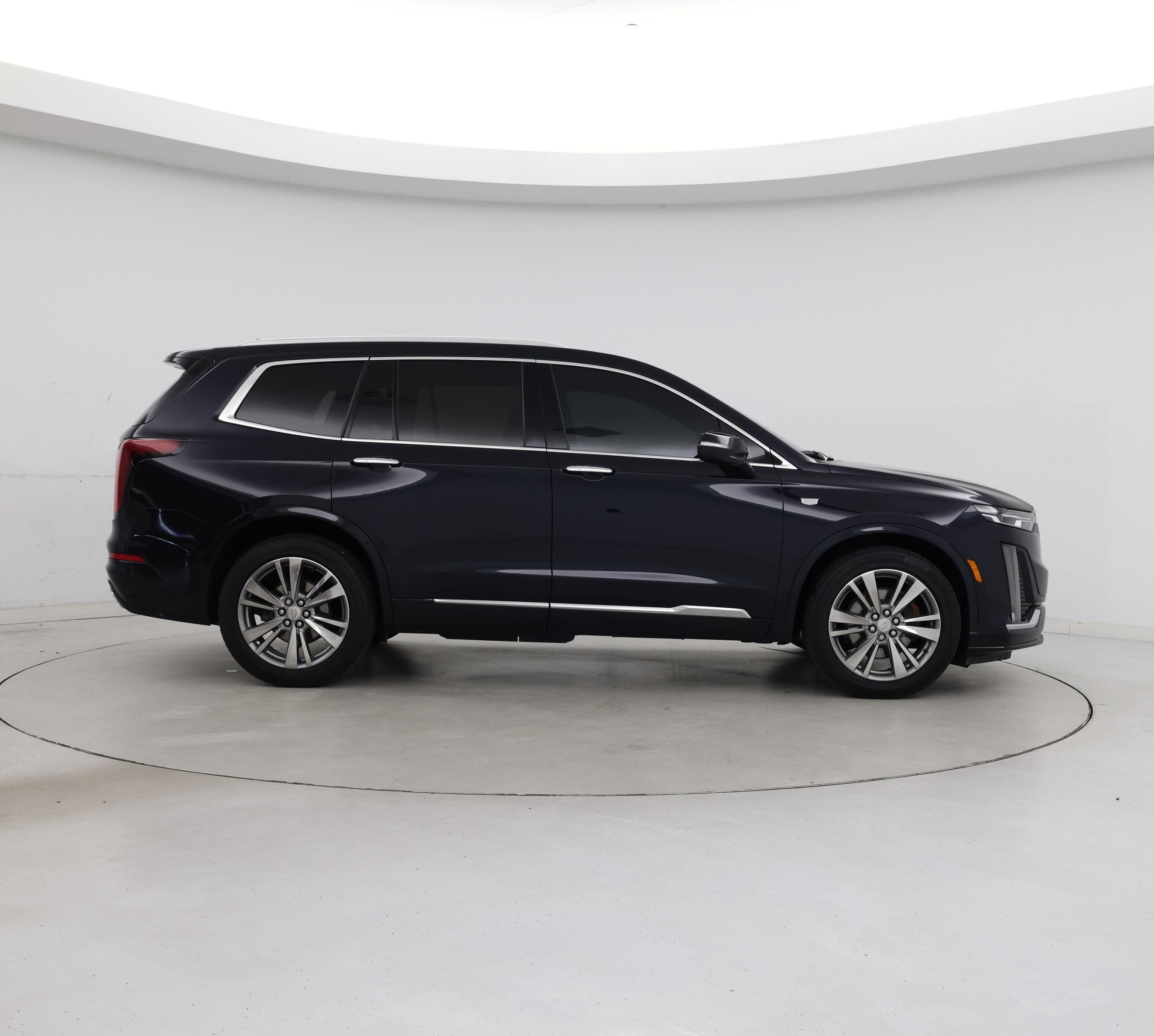 Thumbnail: 2022 Cadillac XT6 - 7