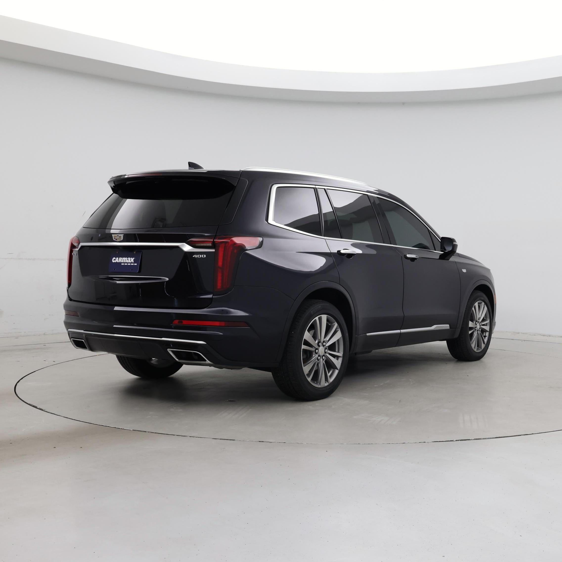 Thumbnail: 2022 Cadillac XT6 - 8