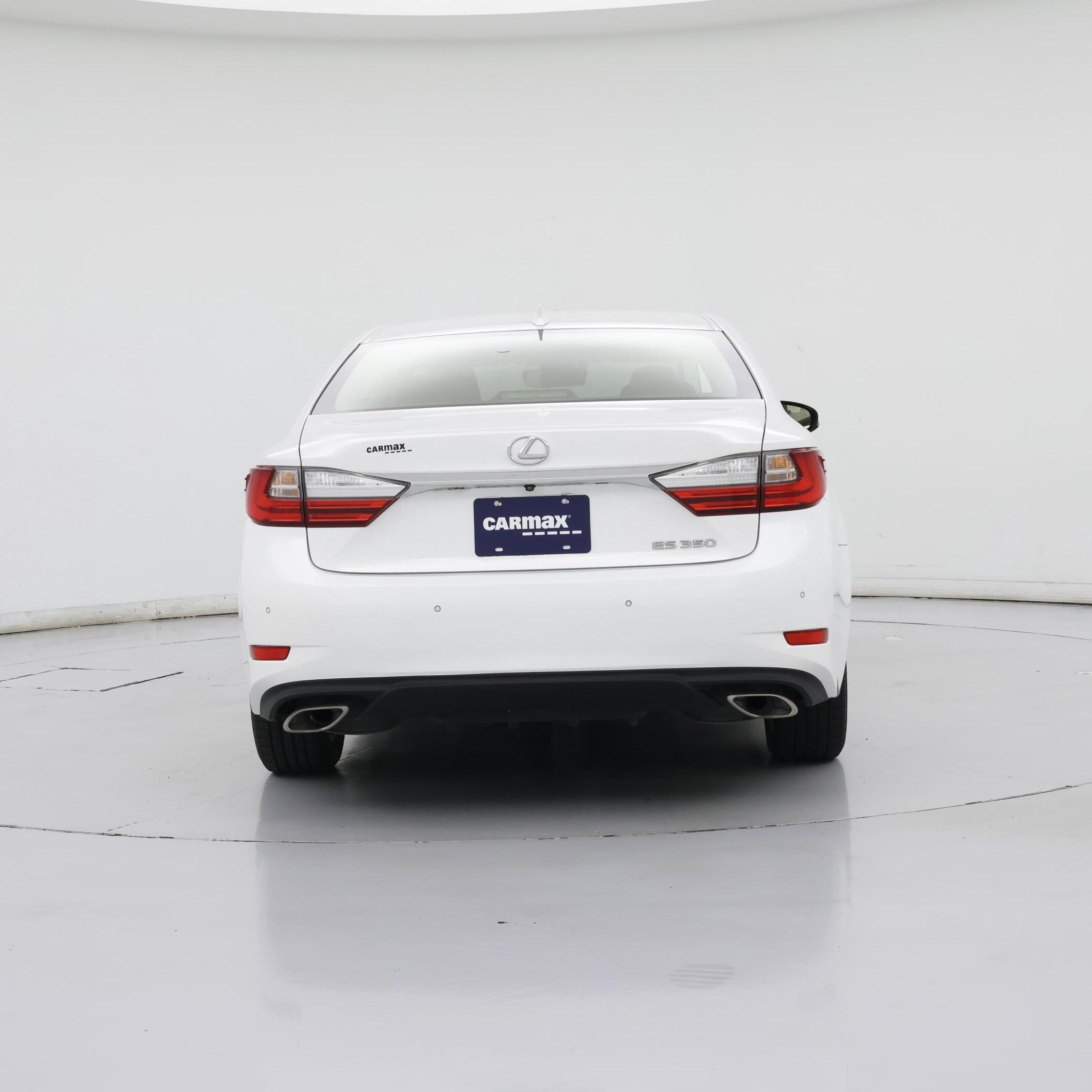 Thumbnail: 2017 Lexus ES - 6
