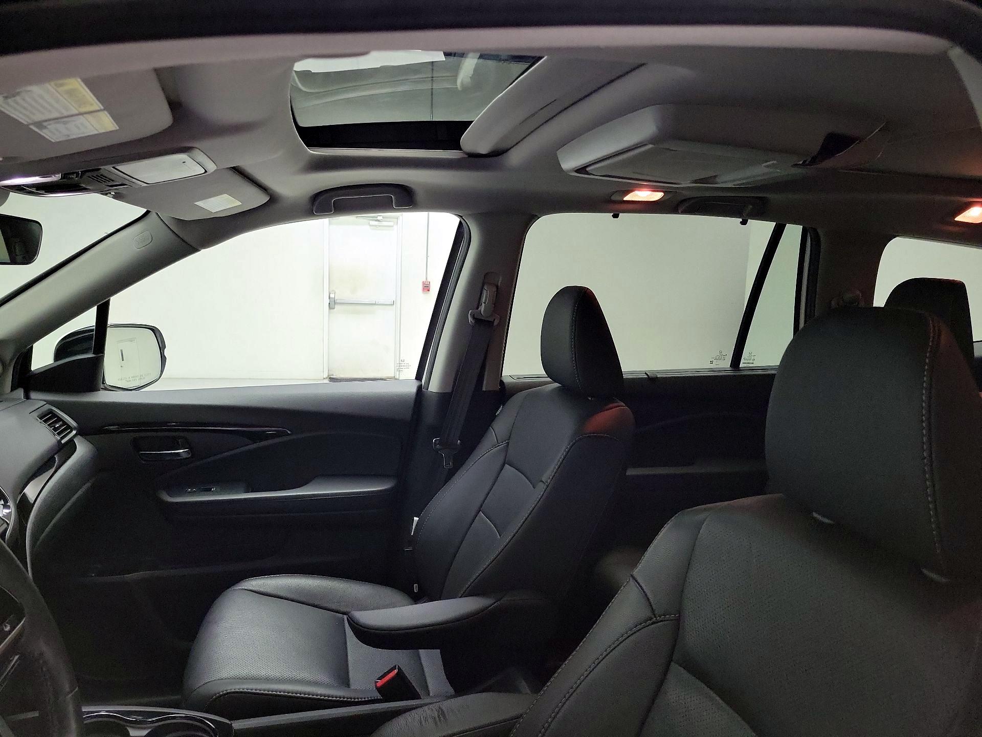 Thumbnail: 2022 Honda Pilot - 20