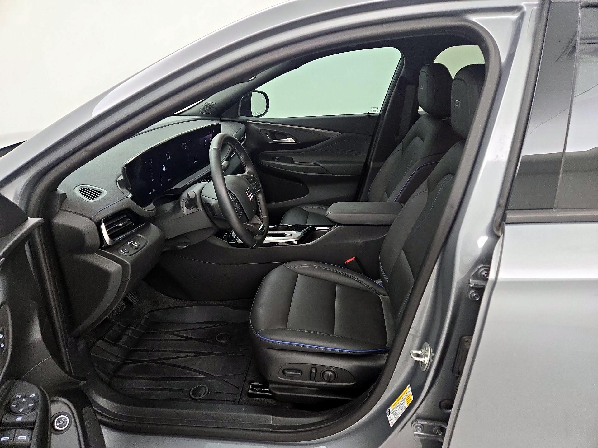 Thumbnail: 2024 Buick Envista - 11