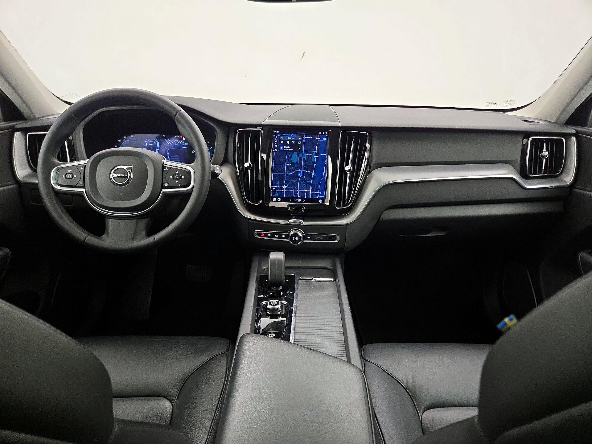 Thumbnail: 2023 Volvo XC60 - 9