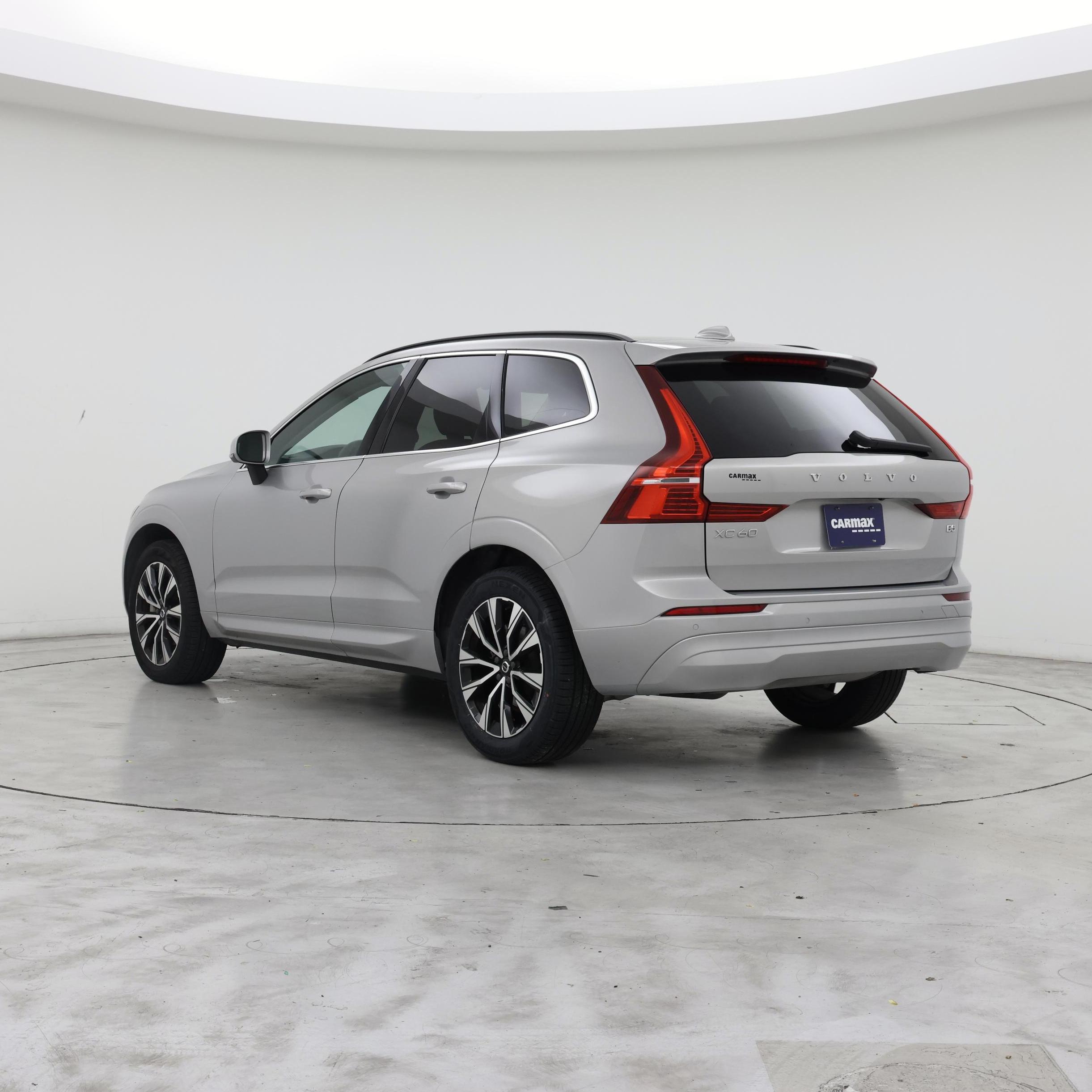 Thumbnail: 2023 Volvo XC60 - 2