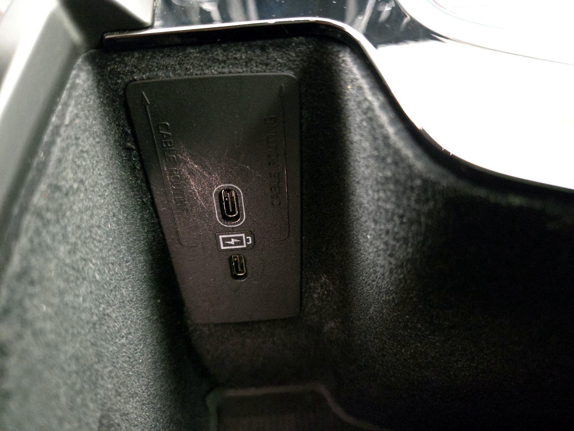 Thumbnail: 2023 Volvo XC60 - 19