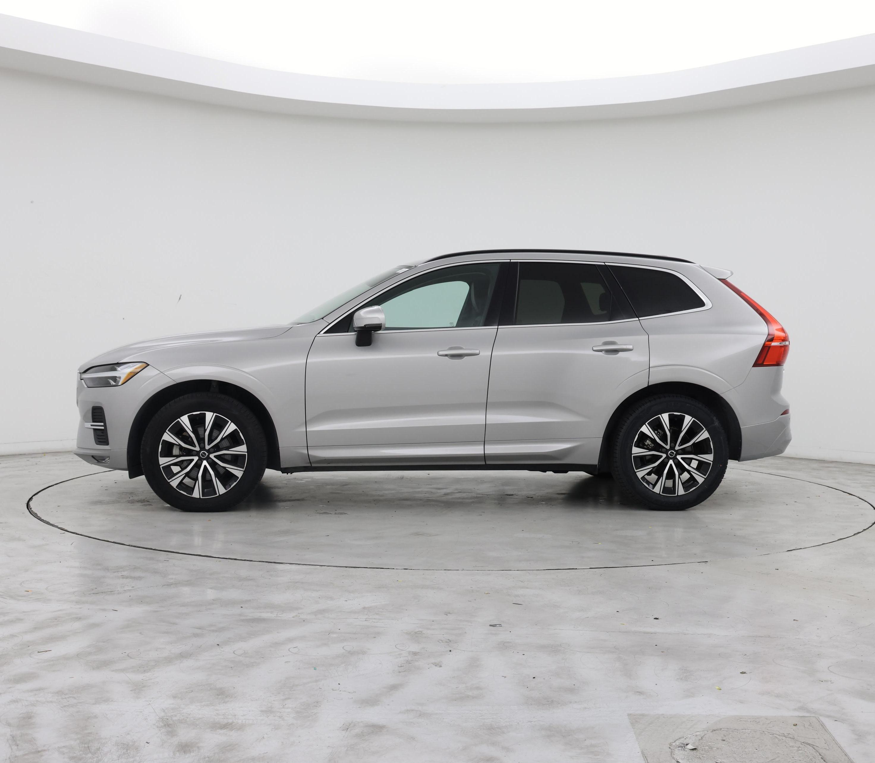 Thumbnail: 2023 Volvo XC60 - 3