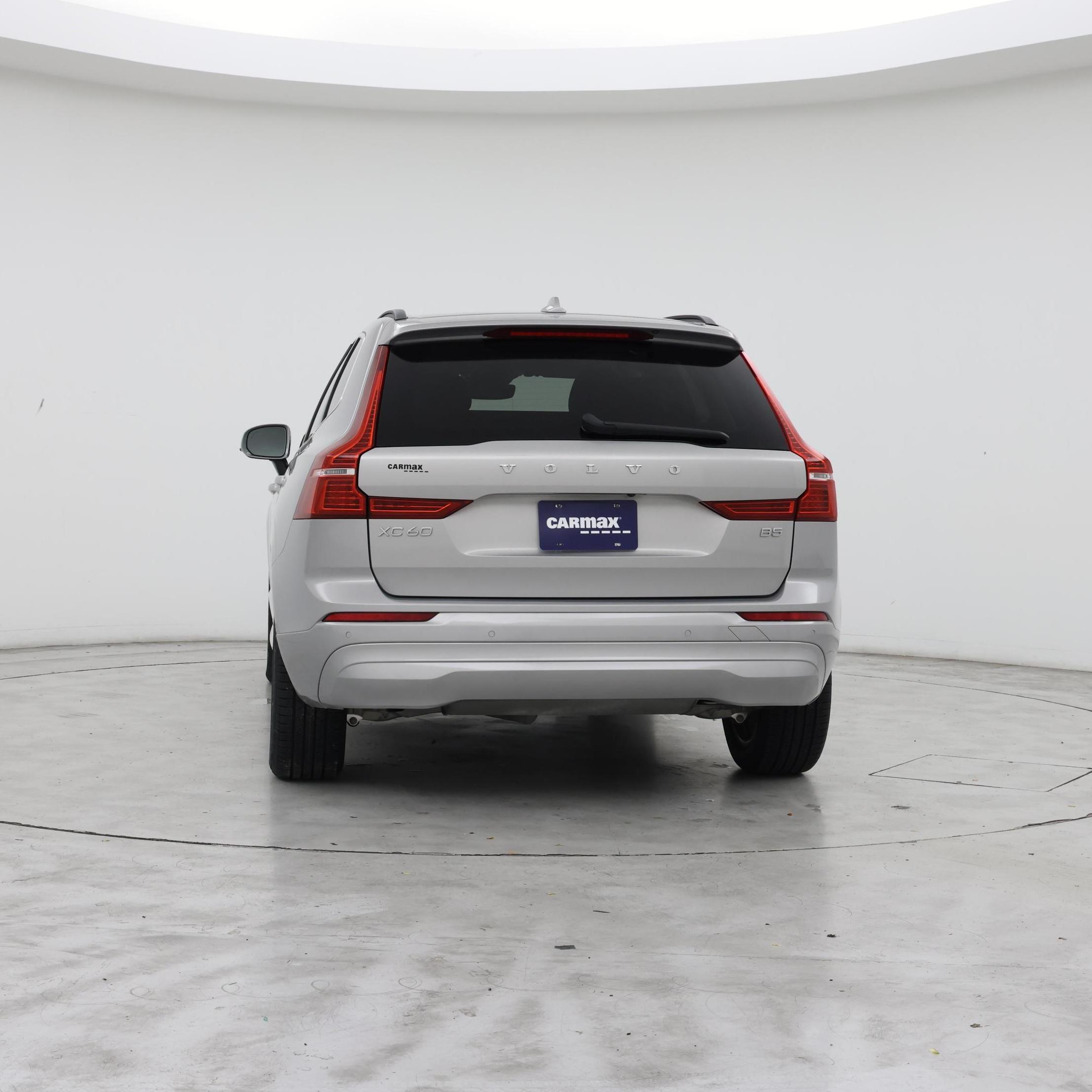 Thumbnail: 2023 Volvo XC60 - 6