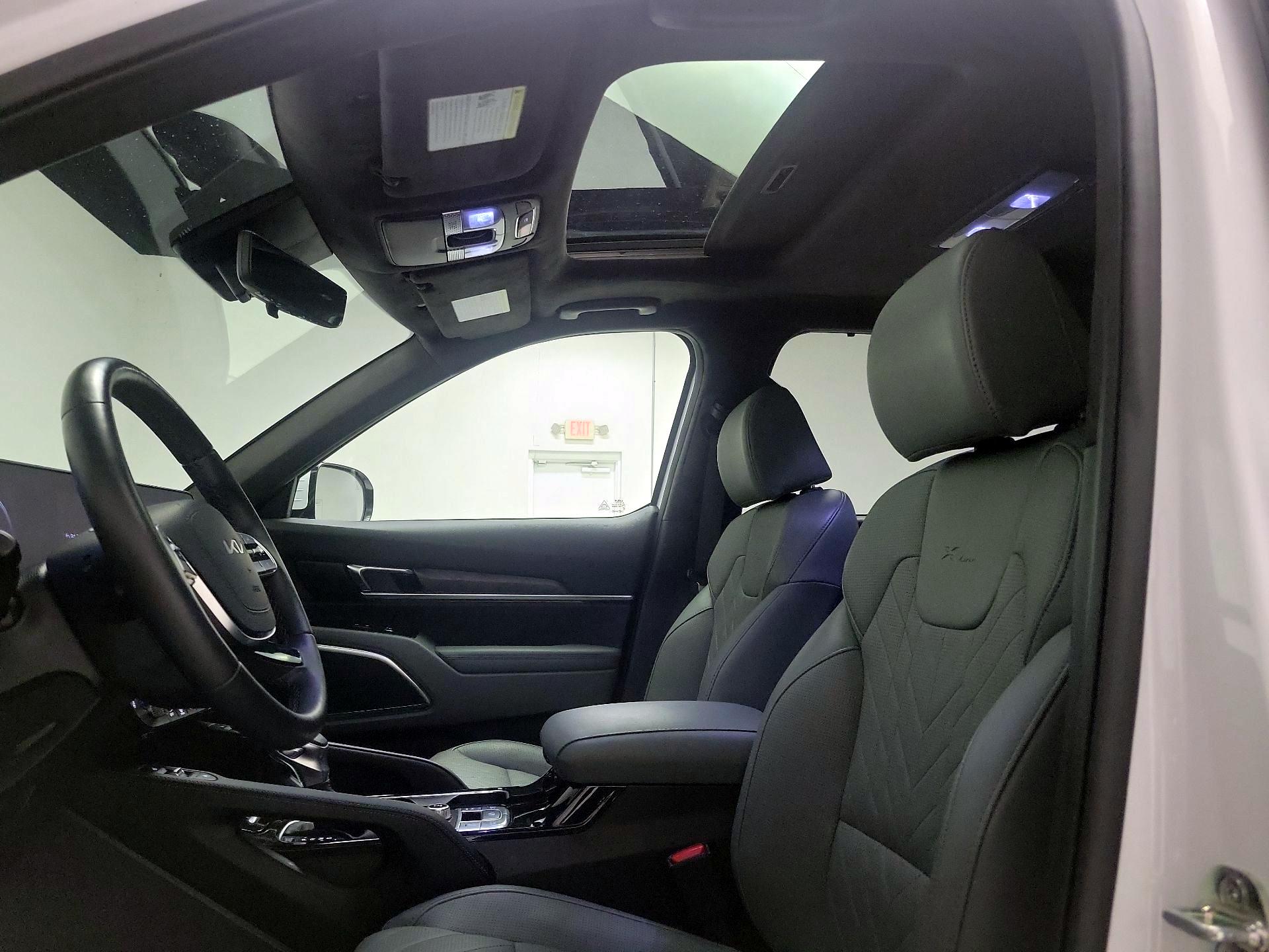 Thumbnail: 2024 Kia Telluride - 20