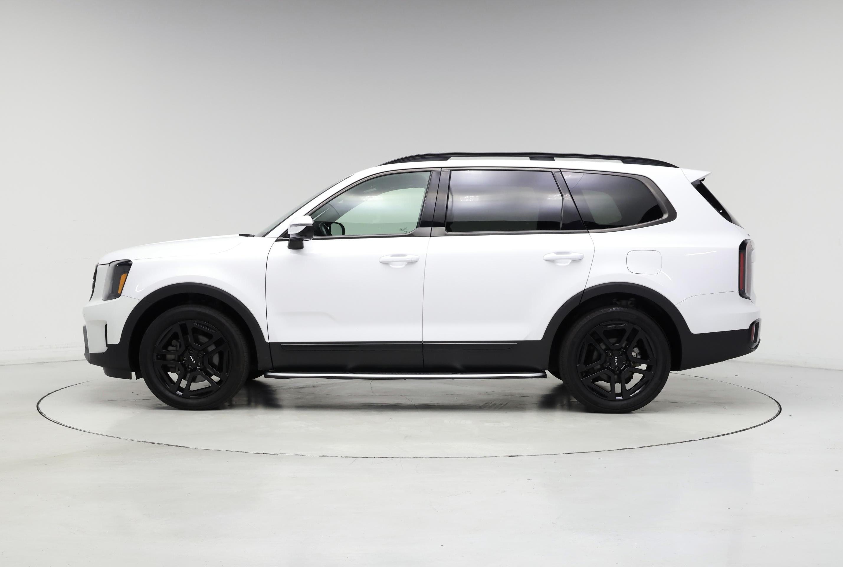 Thumbnail: 2024 Kia Telluride - 3
