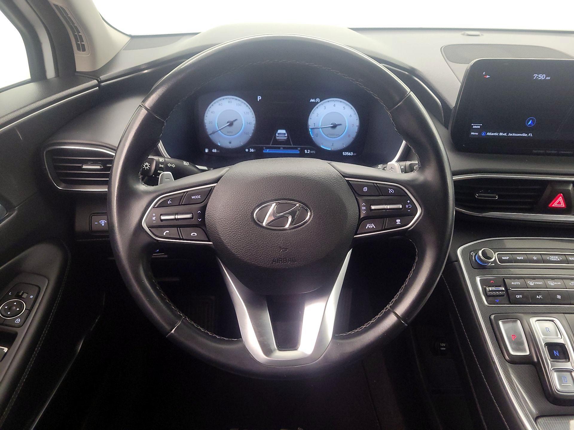 Thumbnail: 2022 Hyundai Santa Fe - 10