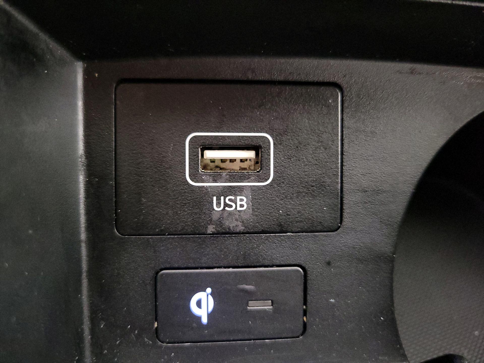 Thumbnail: 2022 Hyundai Santa Fe - 19