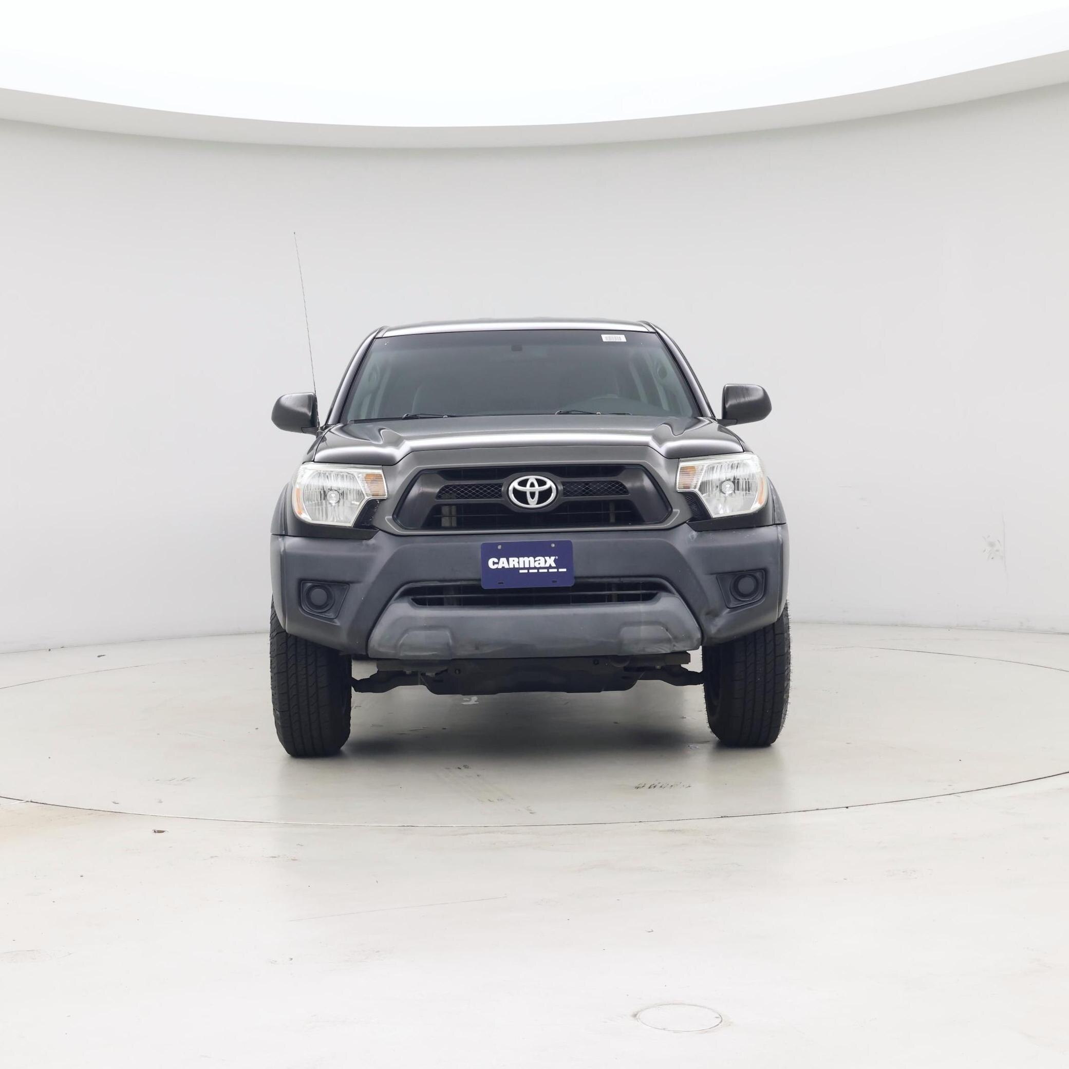 Thumbnail: 2015 Toyota Tacoma - 5