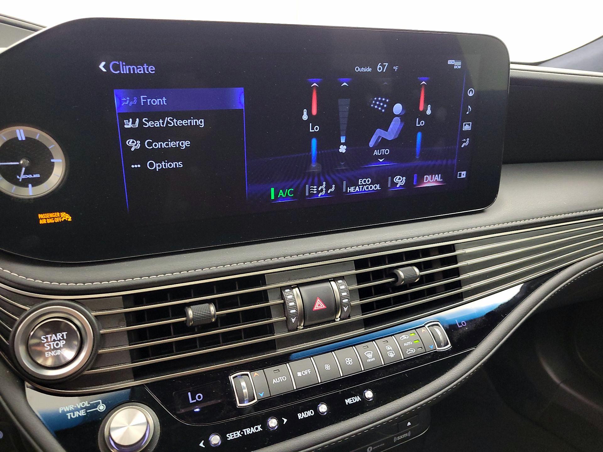 Thumbnail: 2022 Lexus LS - 17