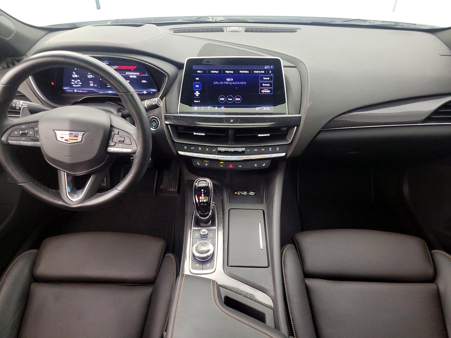 Thumbnail: 2023 Cadillac CT5 - 9