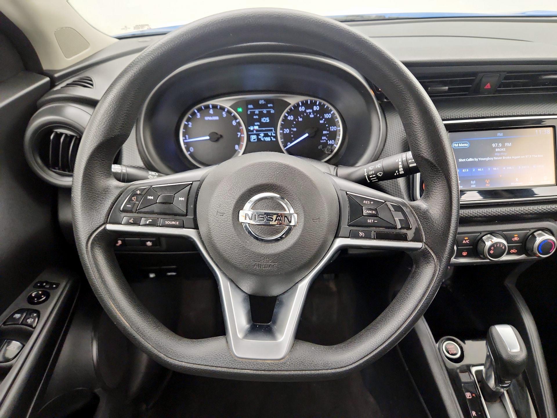 Thumbnail: 2021 Nissan Kicks - 10