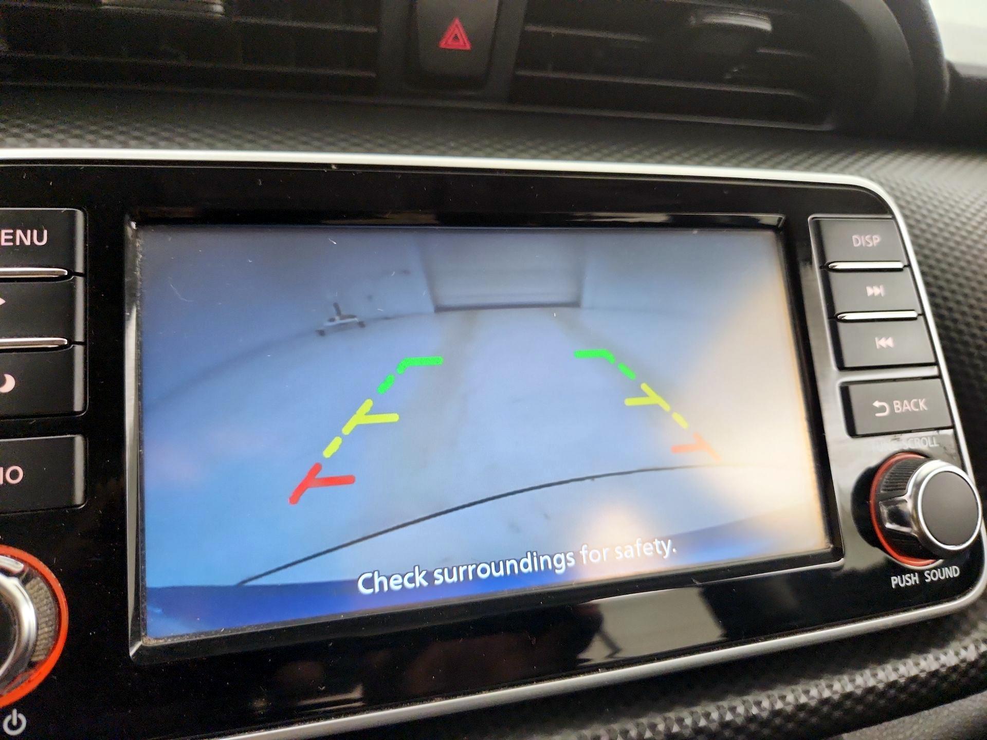 Thumbnail: 2021 Nissan Kicks - 14