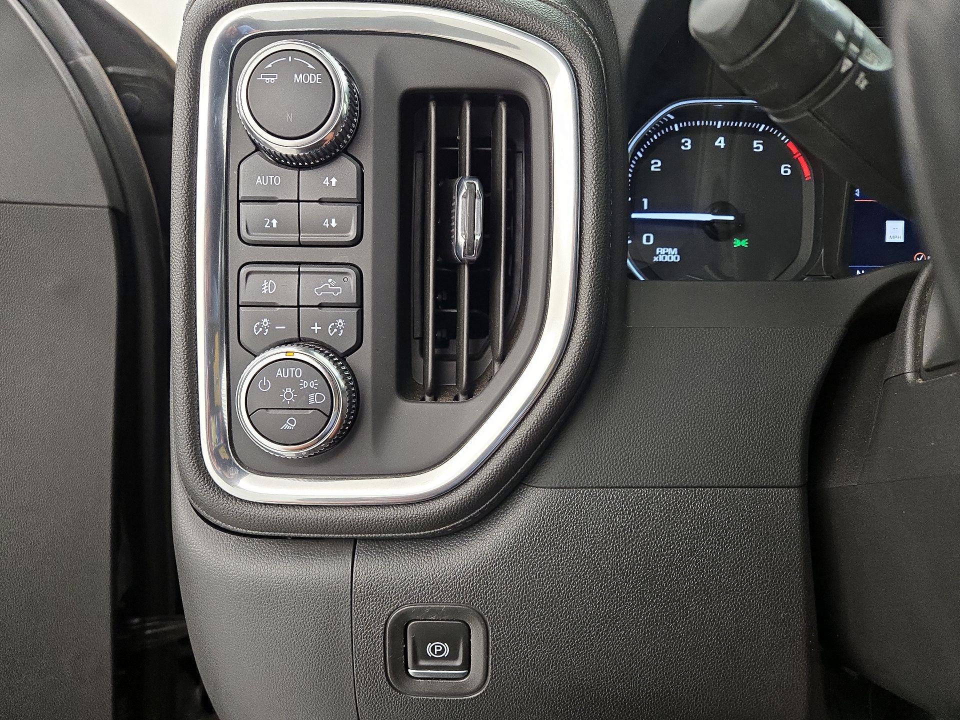 Thumbnail: 2022 GMC Sierra 1500 - 11