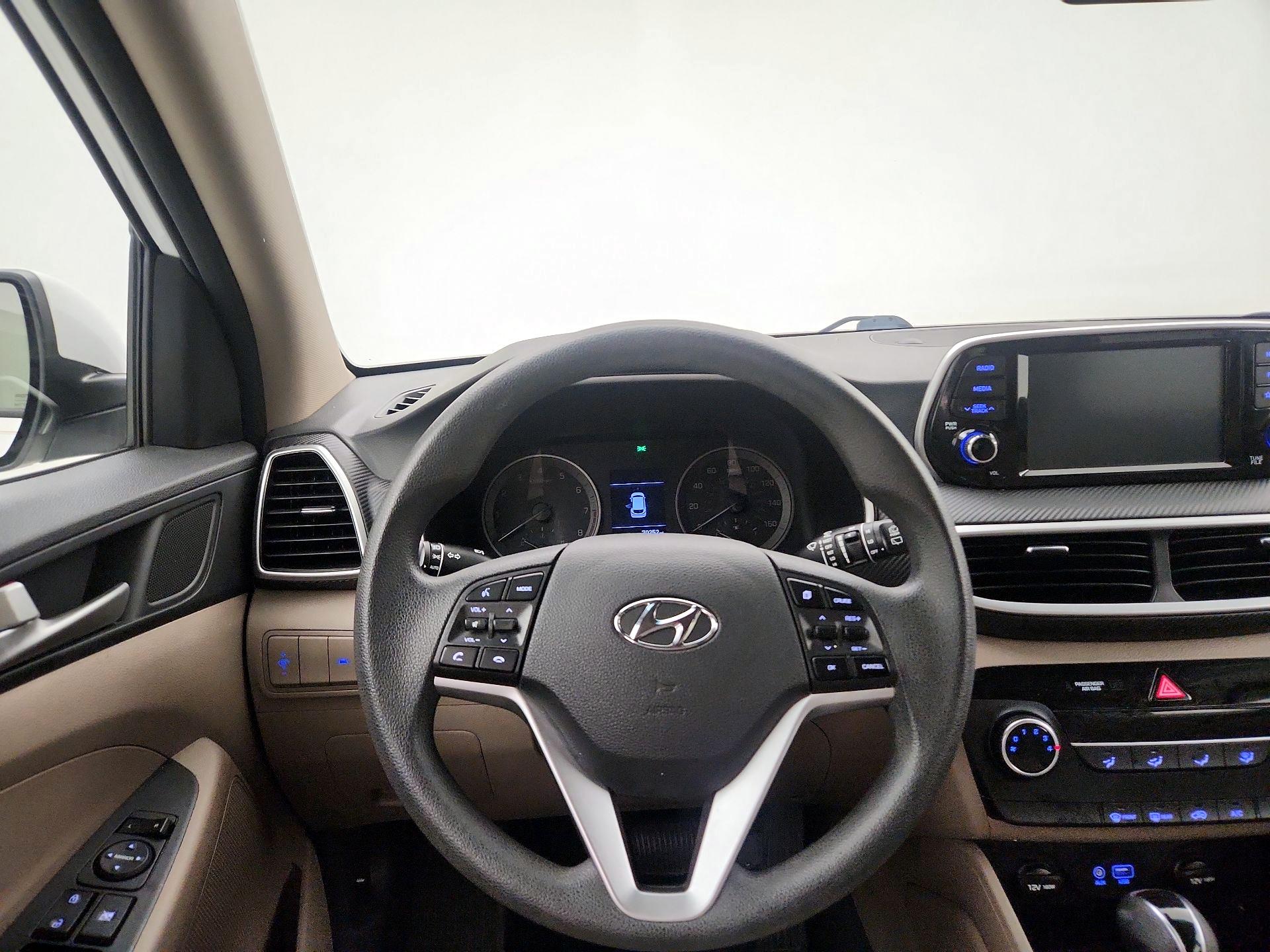 Thumbnail: 2019 Hyundai Tucson - 10