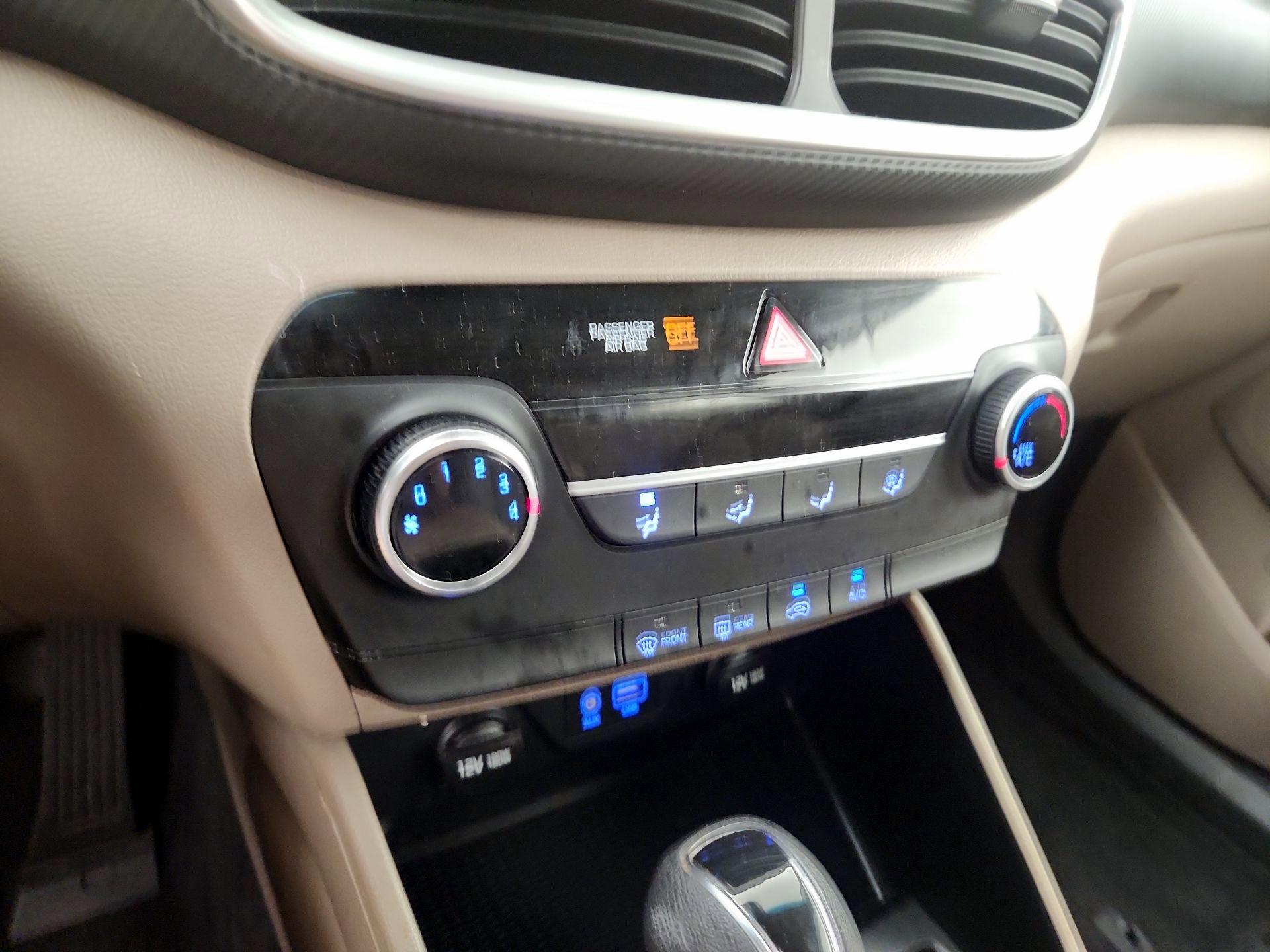 Thumbnail: 2019 Hyundai Tucson - 16