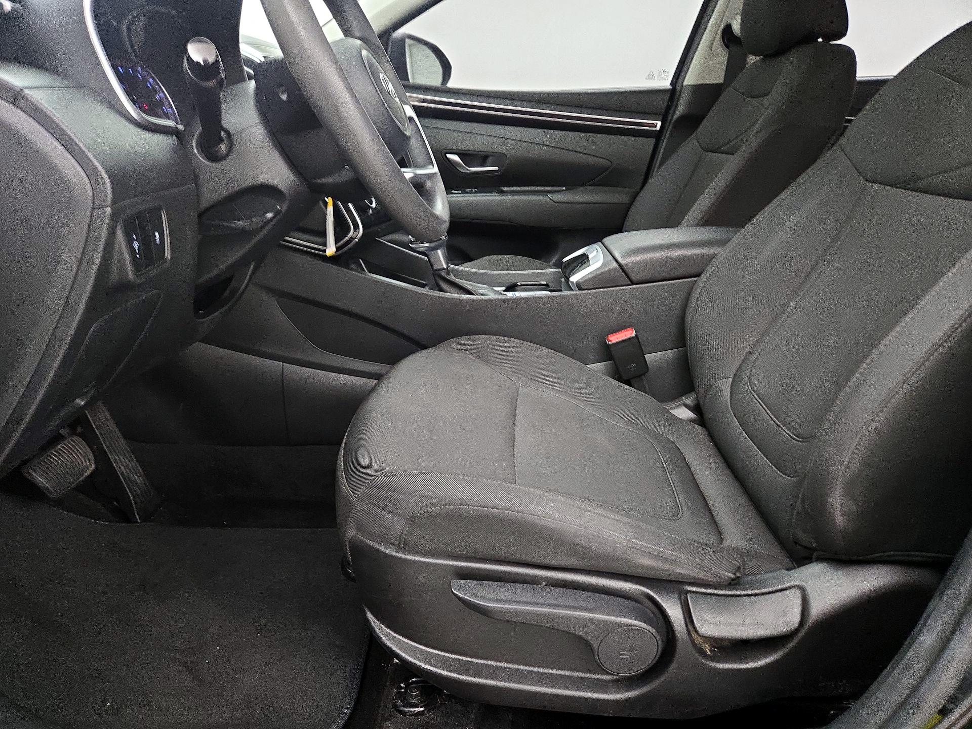 Thumbnail: 2022 Hyundai Tucson - 11