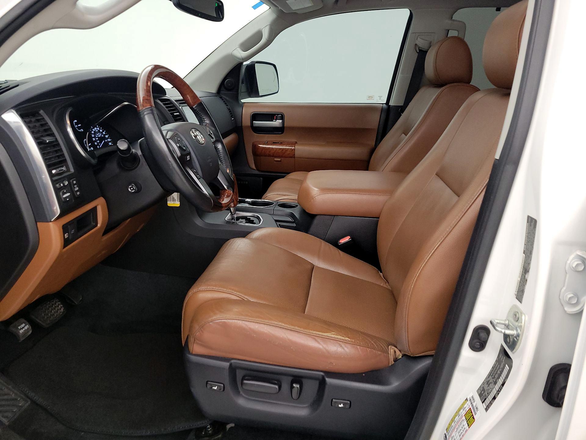 Thumbnail: 2018 Toyota Sequoia - 11