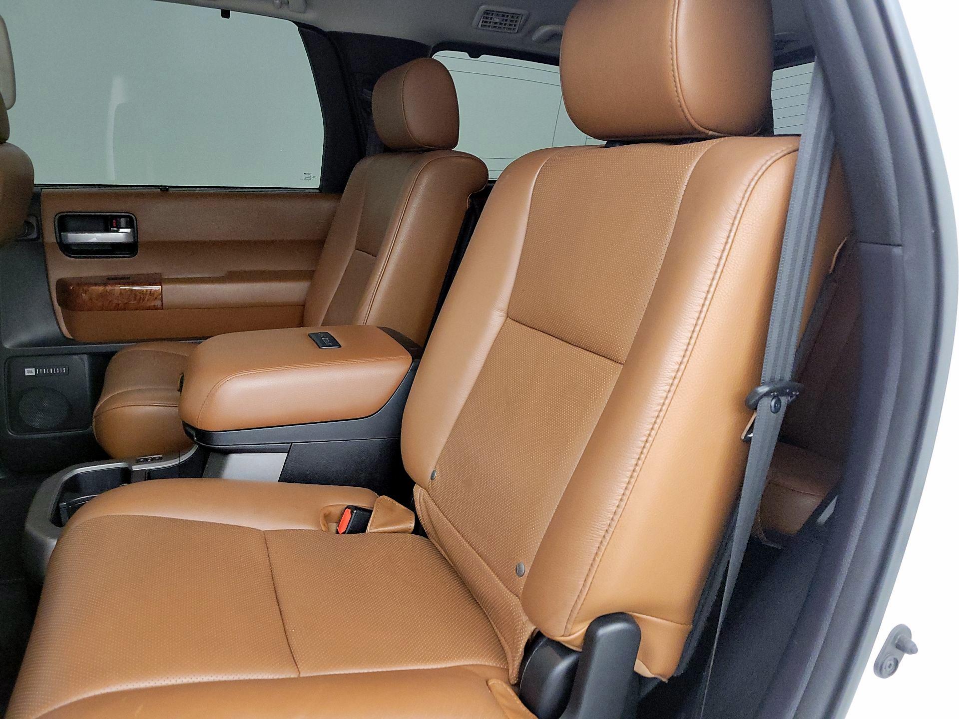 Thumbnail: 2018 Toyota Sequoia - 19