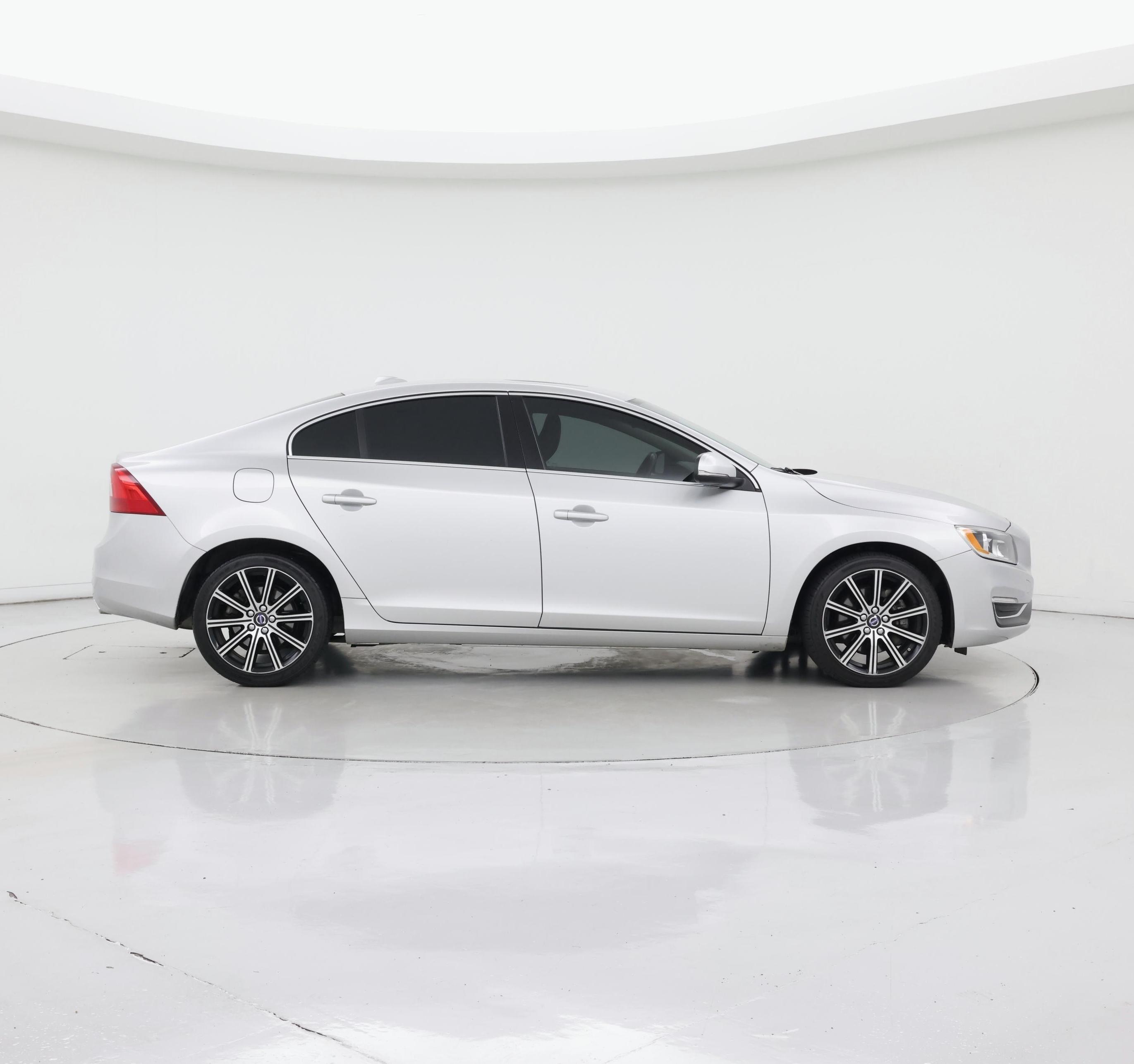 Thumbnail: 2018 Volvo S60 - 7