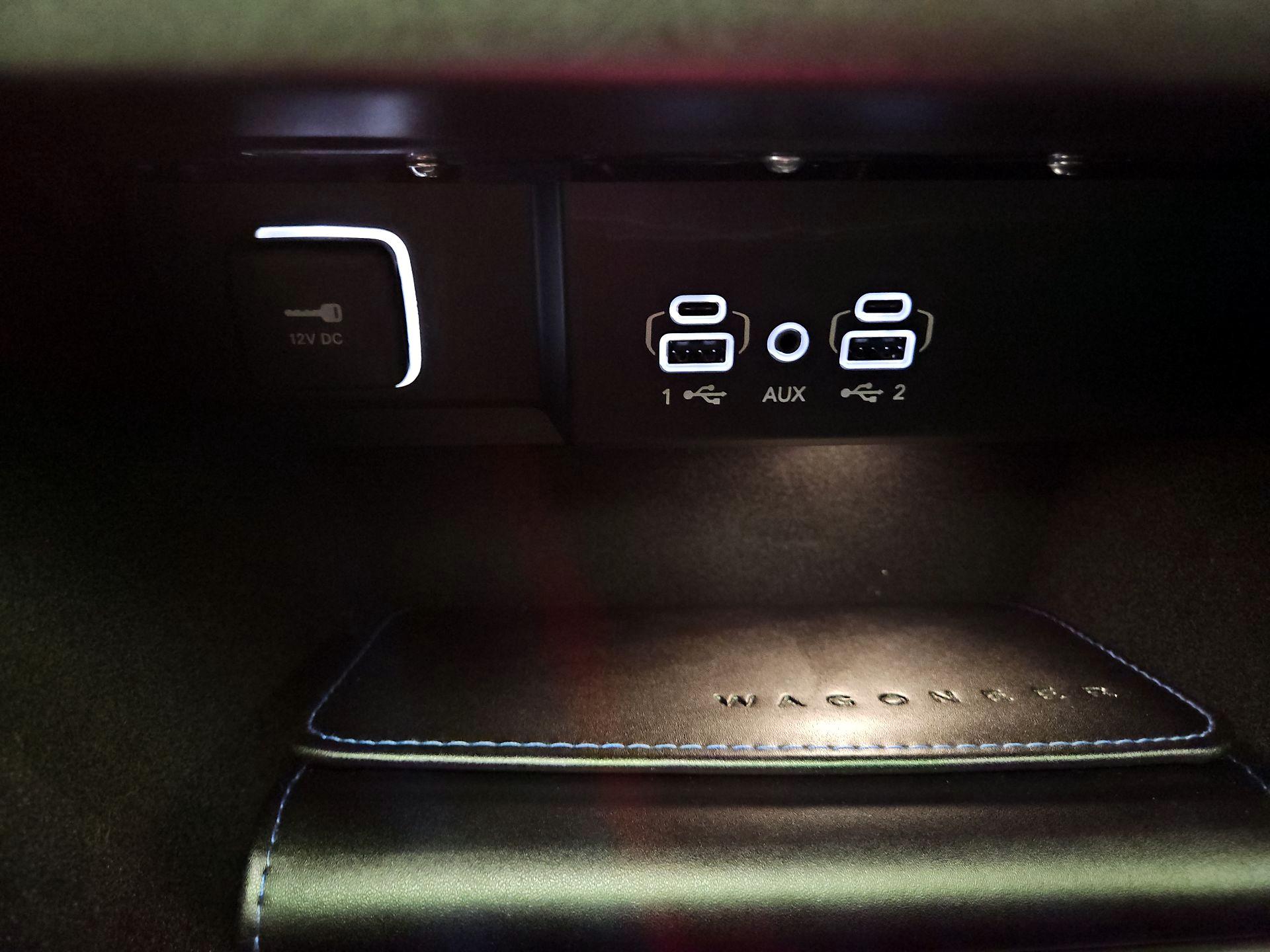 Thumbnail: 2024 Jeep Wagoneer - 19