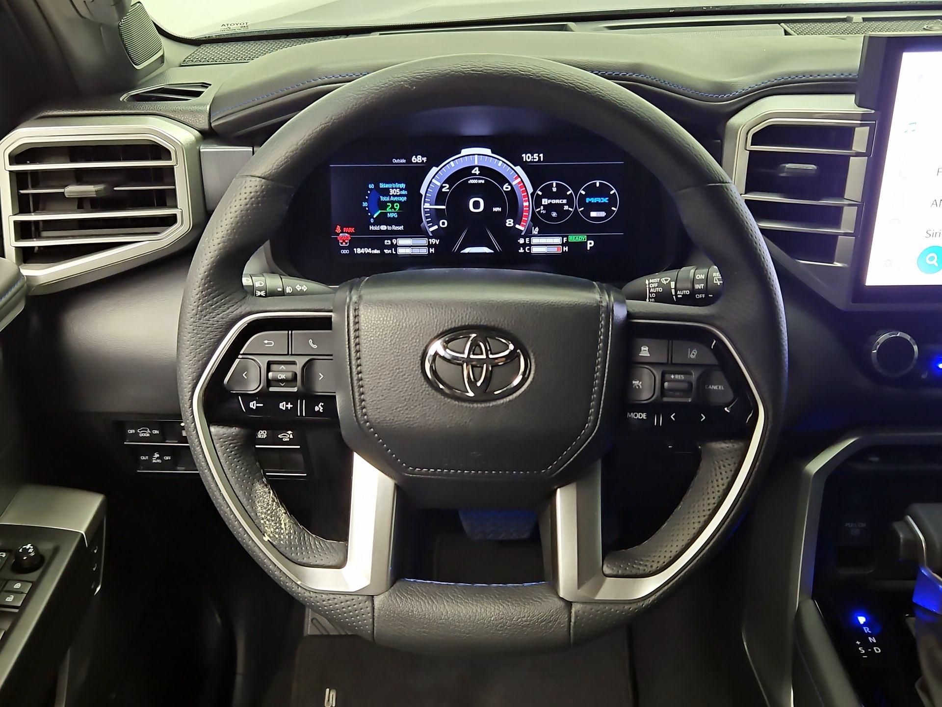 Thumbnail: 2023 Toyota Sequoia - 10
