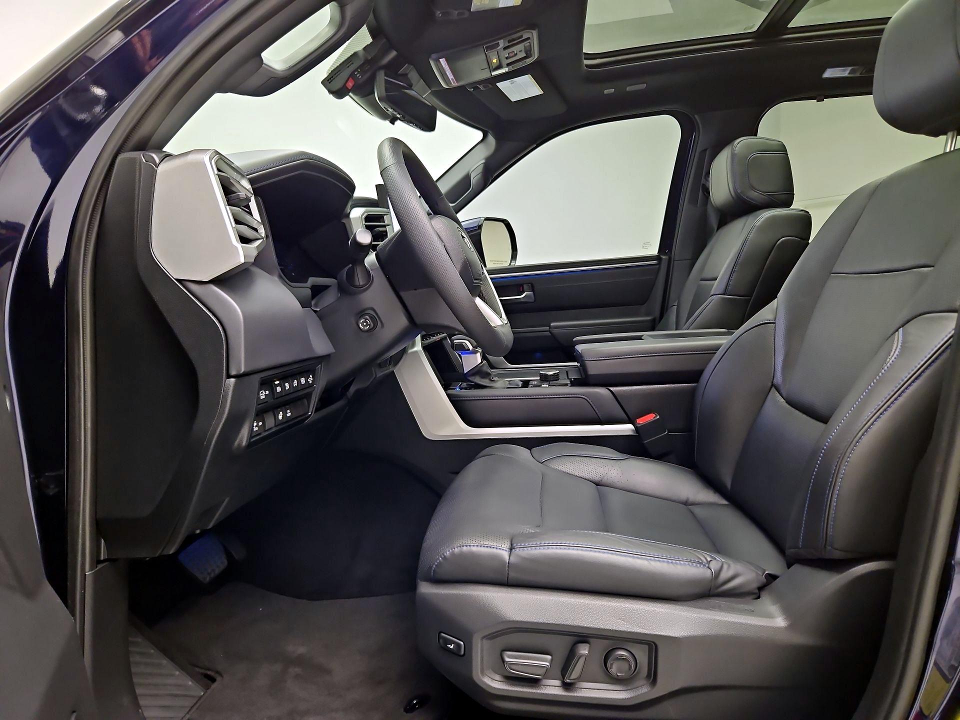 Thumbnail: 2023 Toyota Sequoia - 11