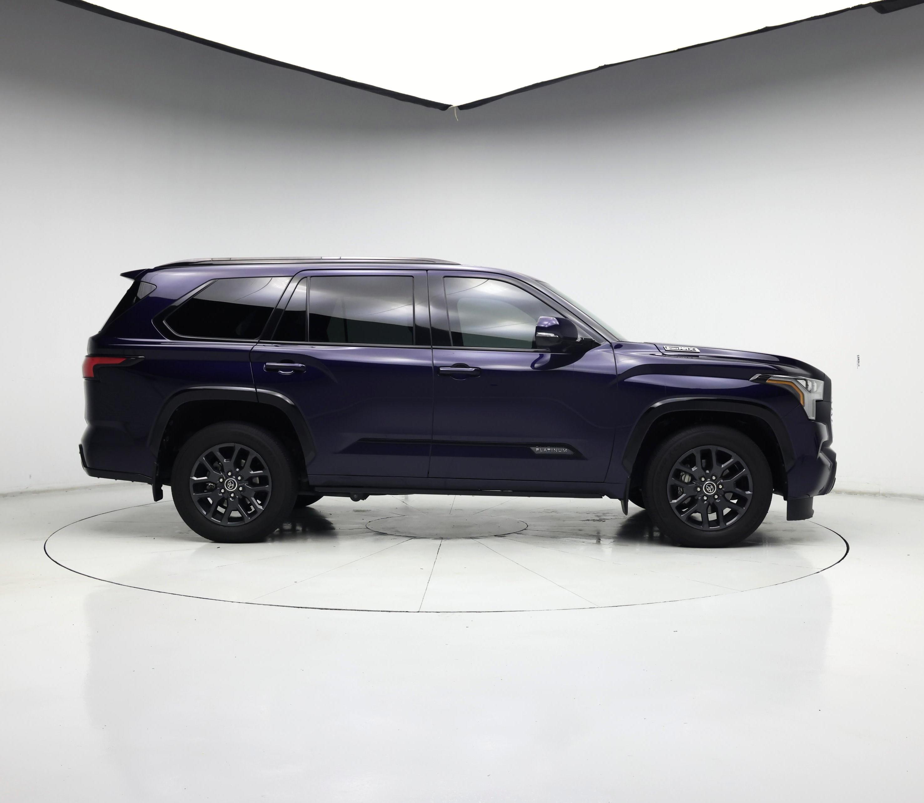 Thumbnail: 2023 Toyota Sequoia - 7