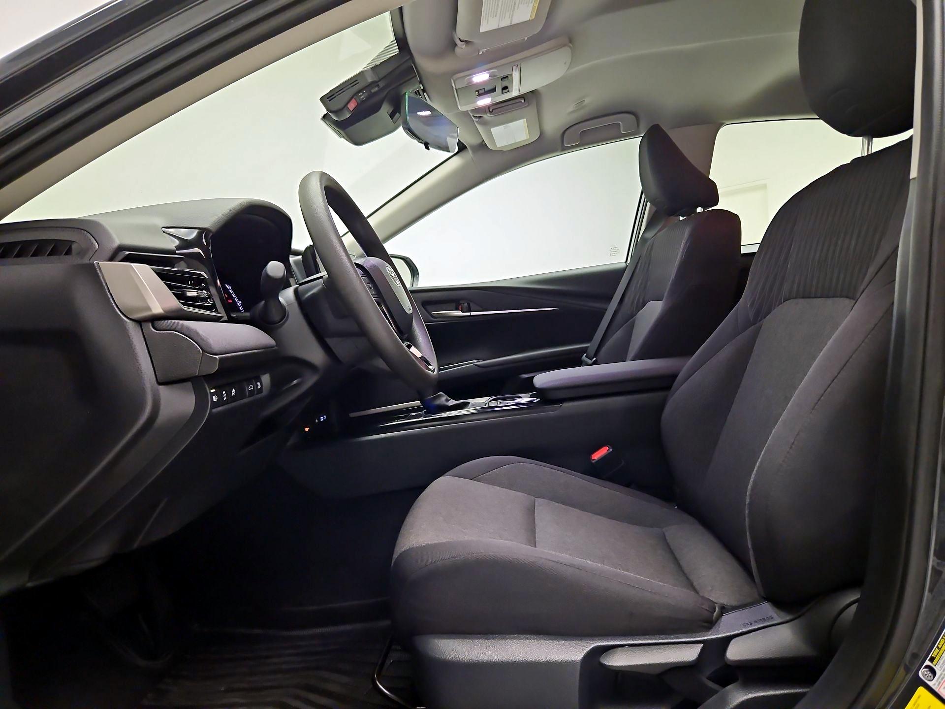Thumbnail: 2025 Toyota Camry - 11