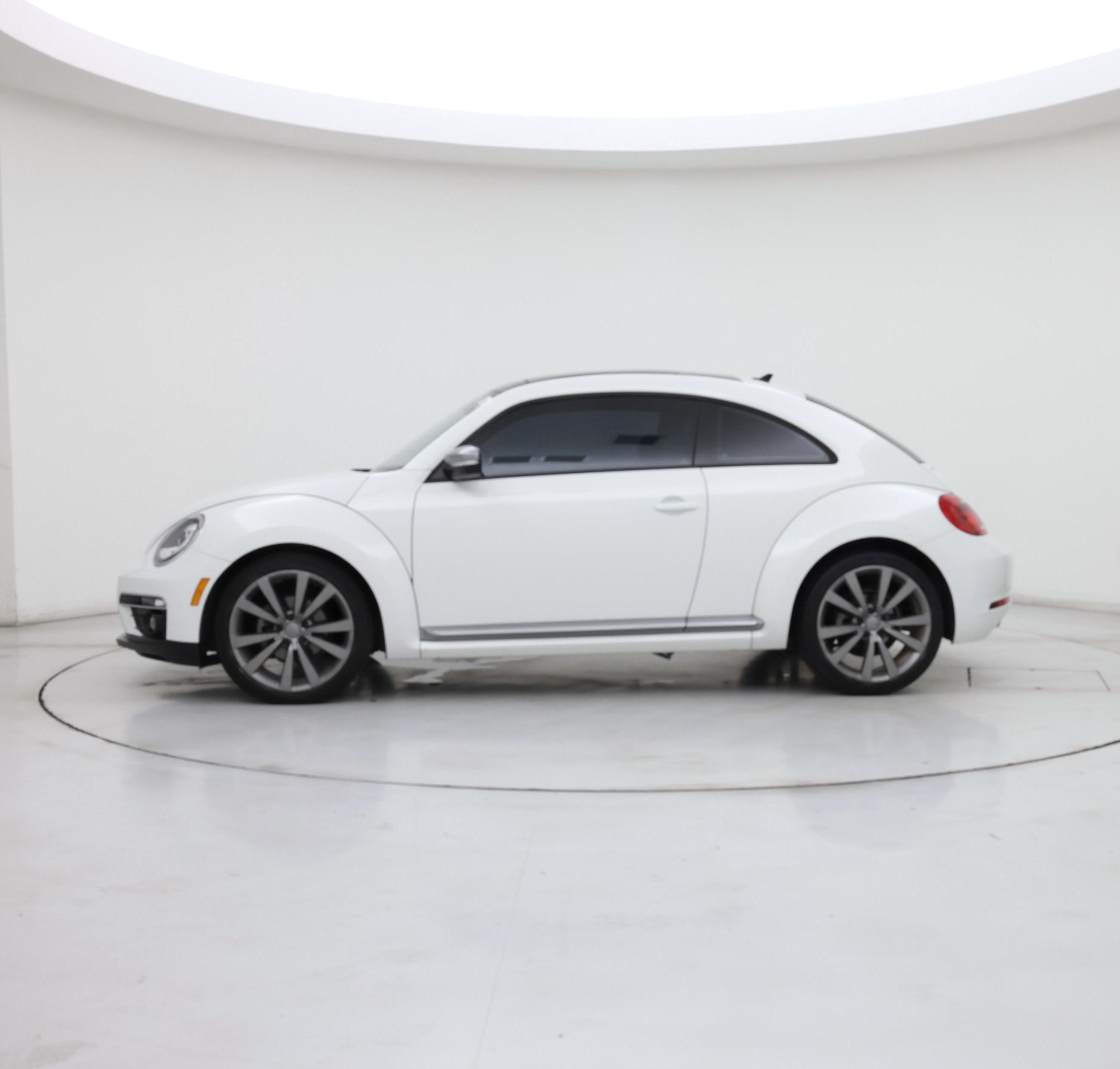 Thumbnail: 2014 Volkswagen Beetle - 3