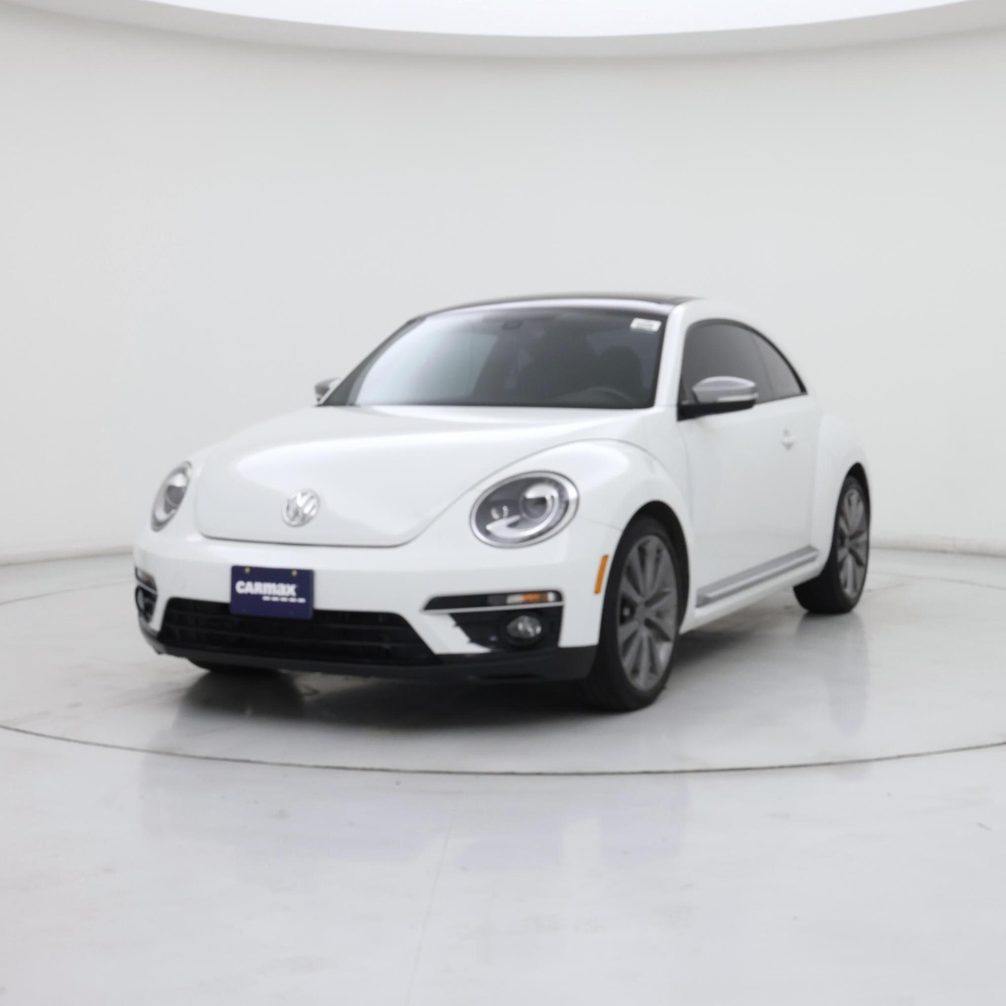 Thumbnail: 2014 Volkswagen Beetle - 4