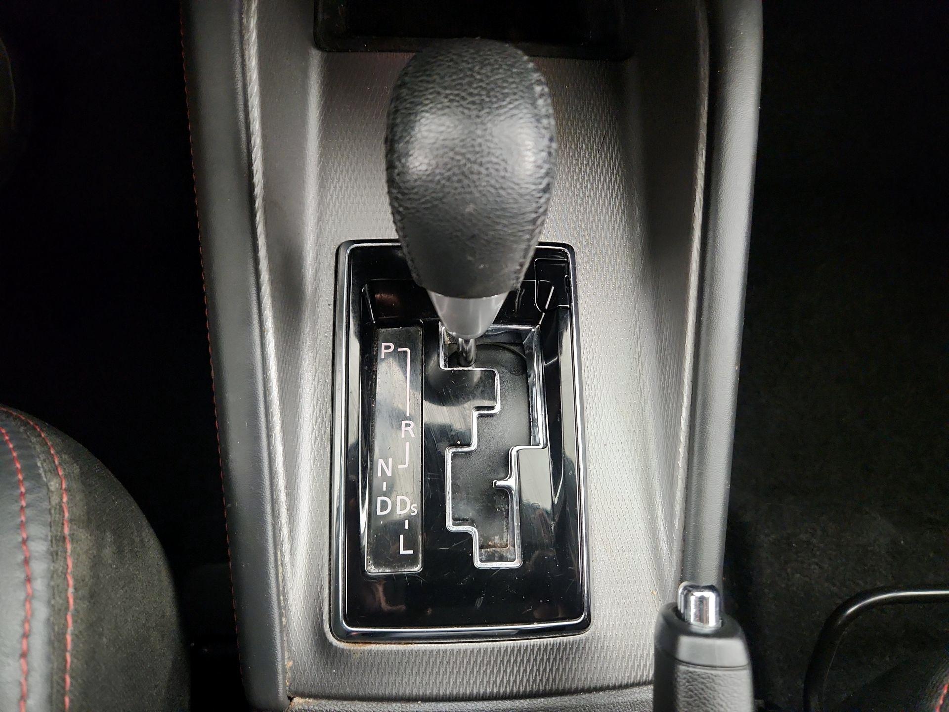 Thumbnail: 2023 Mitsubishi Outlander Sport - 17